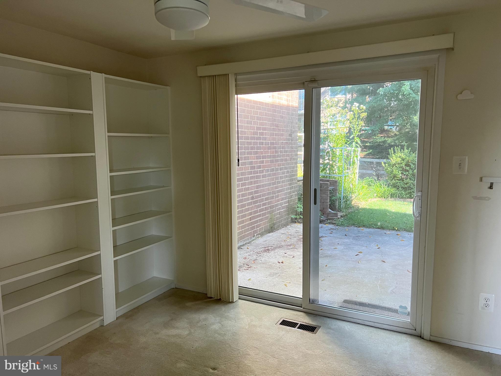 STEDWICK TOWNHOUSES - Residential