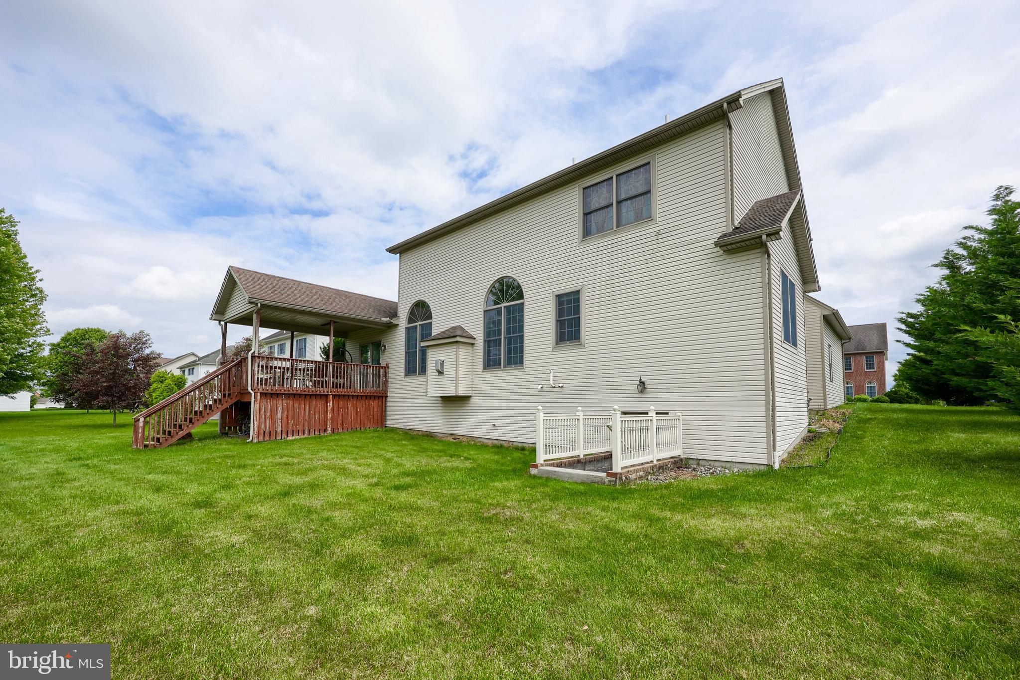 AUTUMN RIDGE - Residential