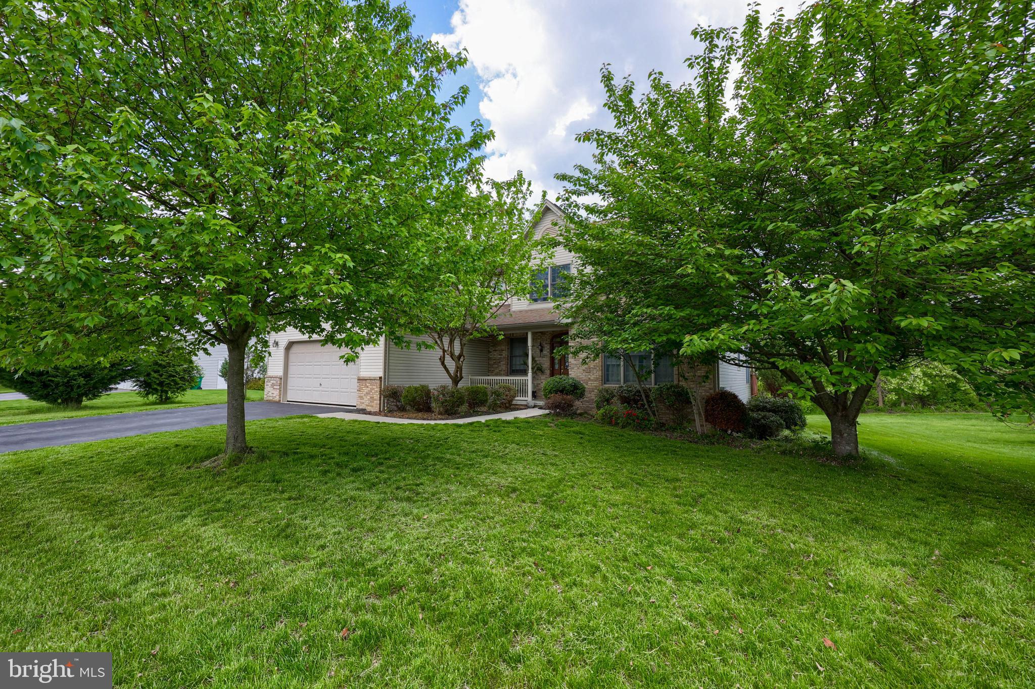 AUTUMN RIDGE - Residential