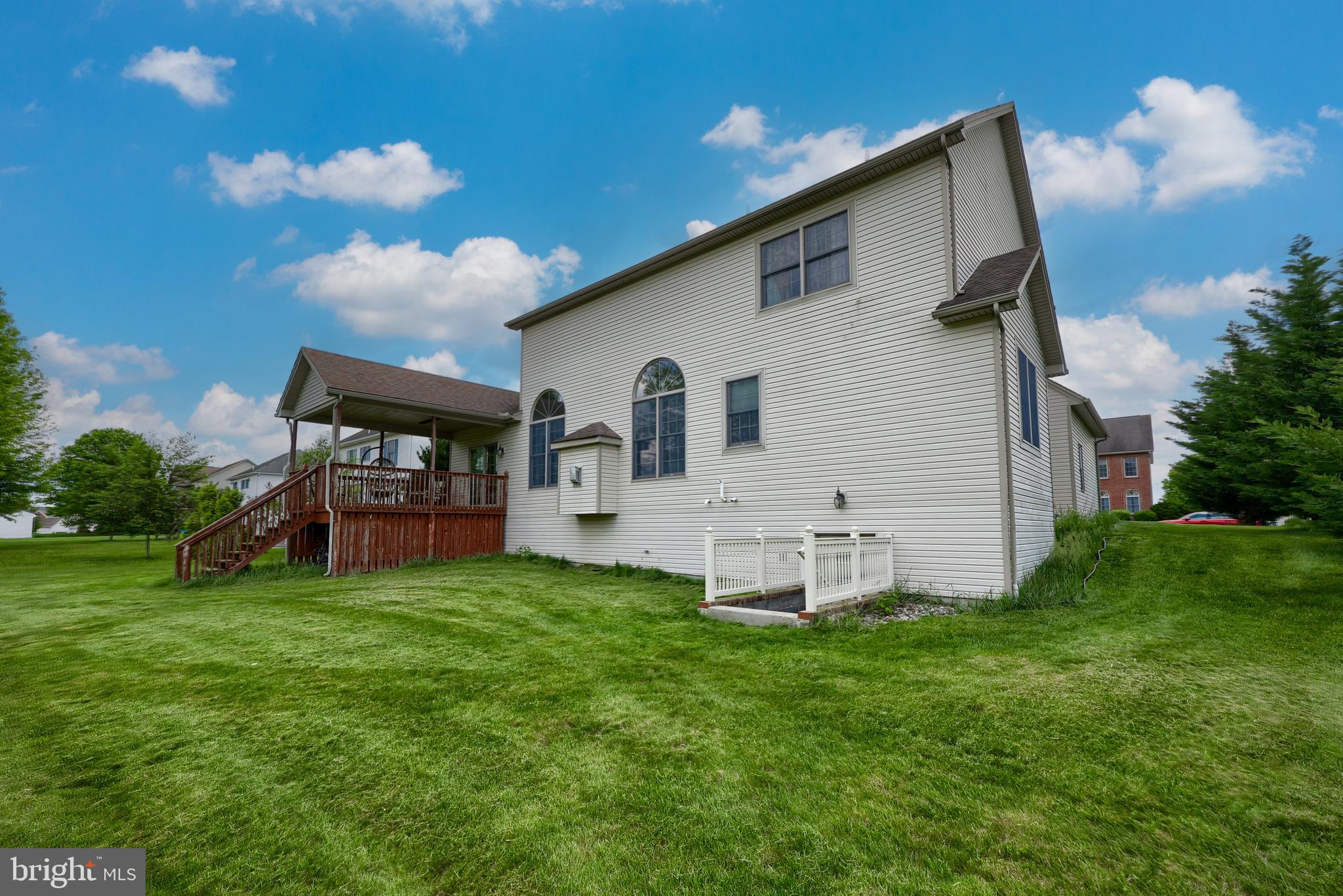 AUTUMN RIDGE - Residential