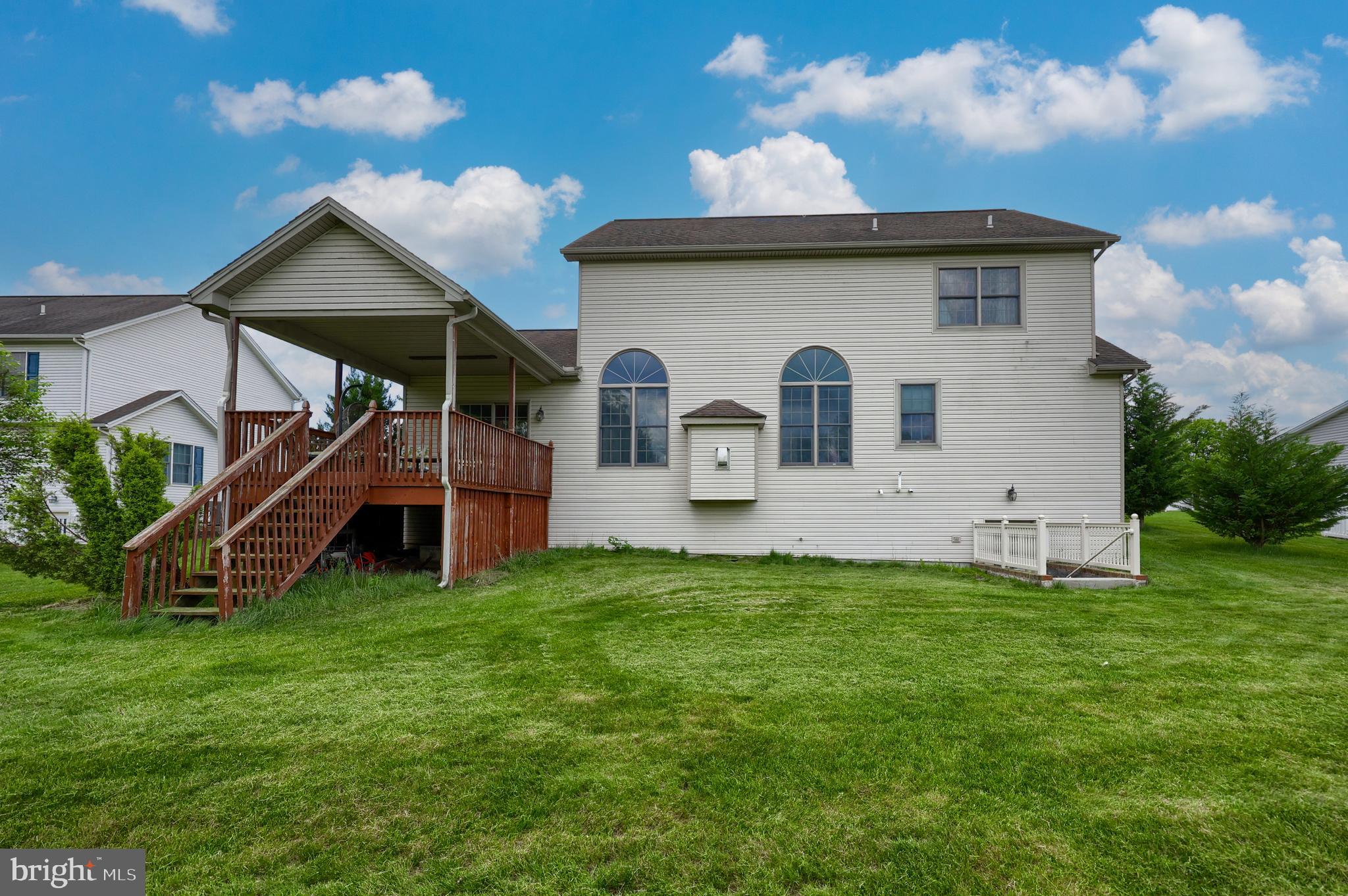 AUTUMN RIDGE - Residential