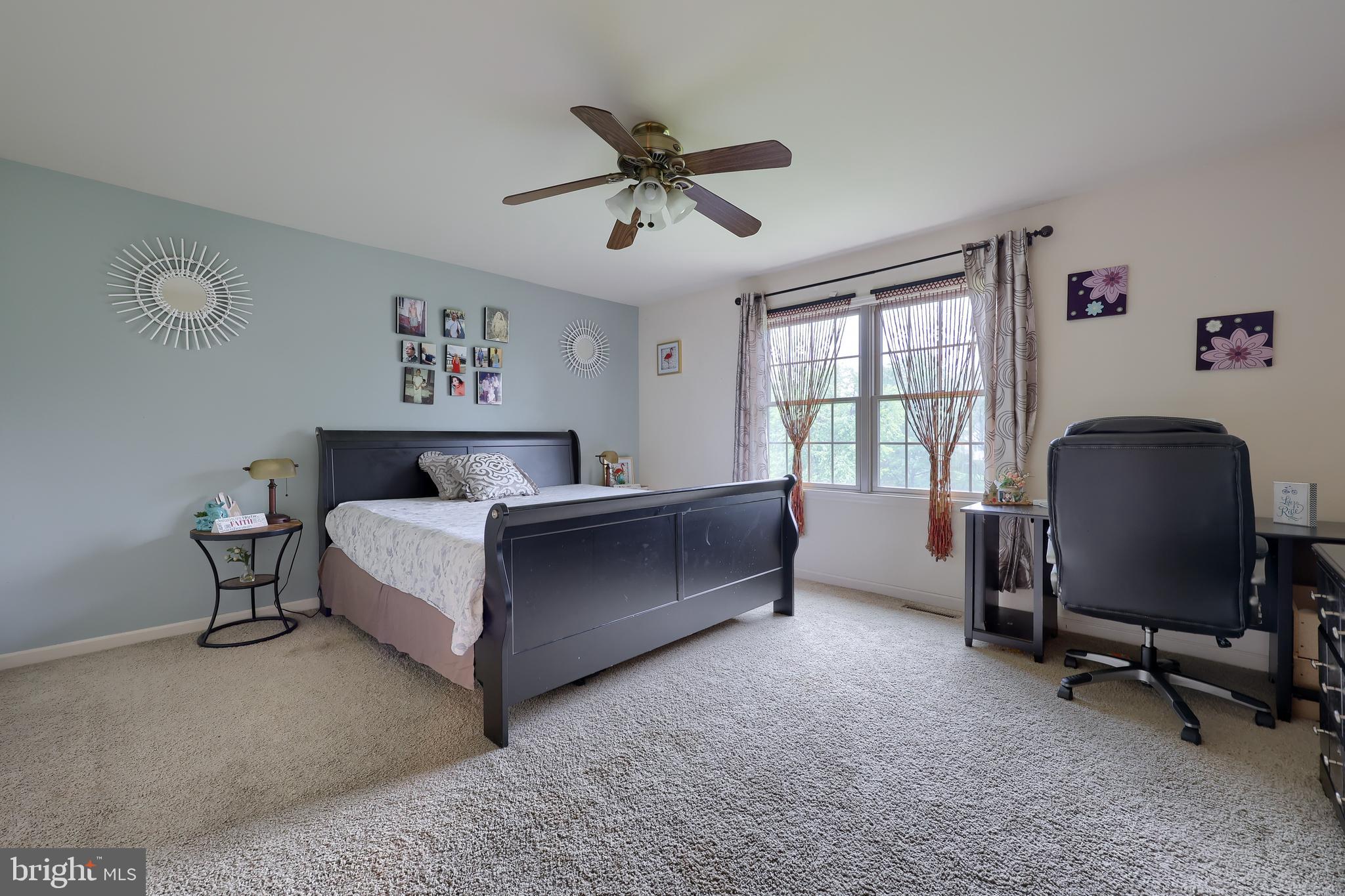 AUTUMN RIDGE - Residential