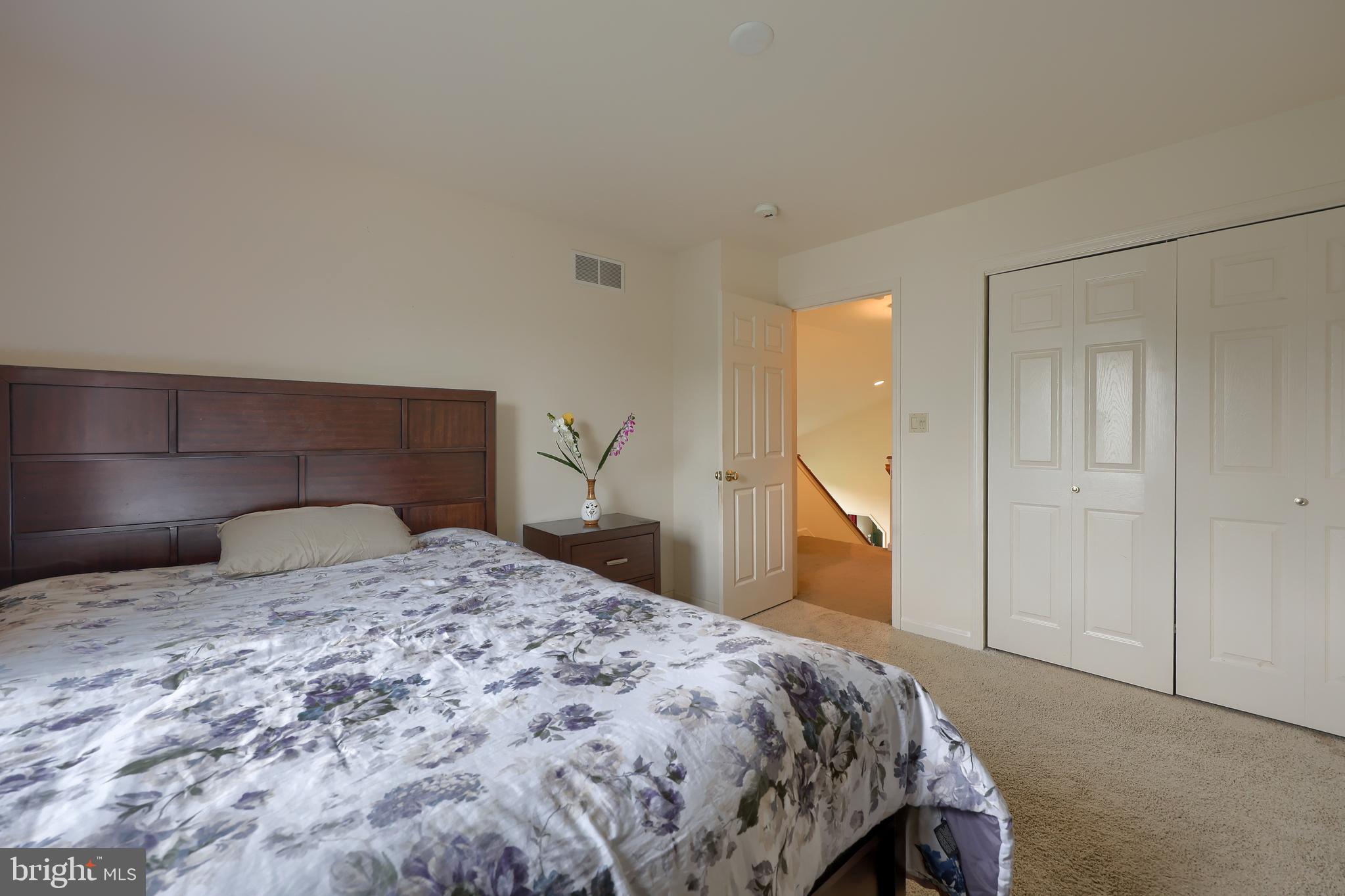 AUTUMN RIDGE - Residential