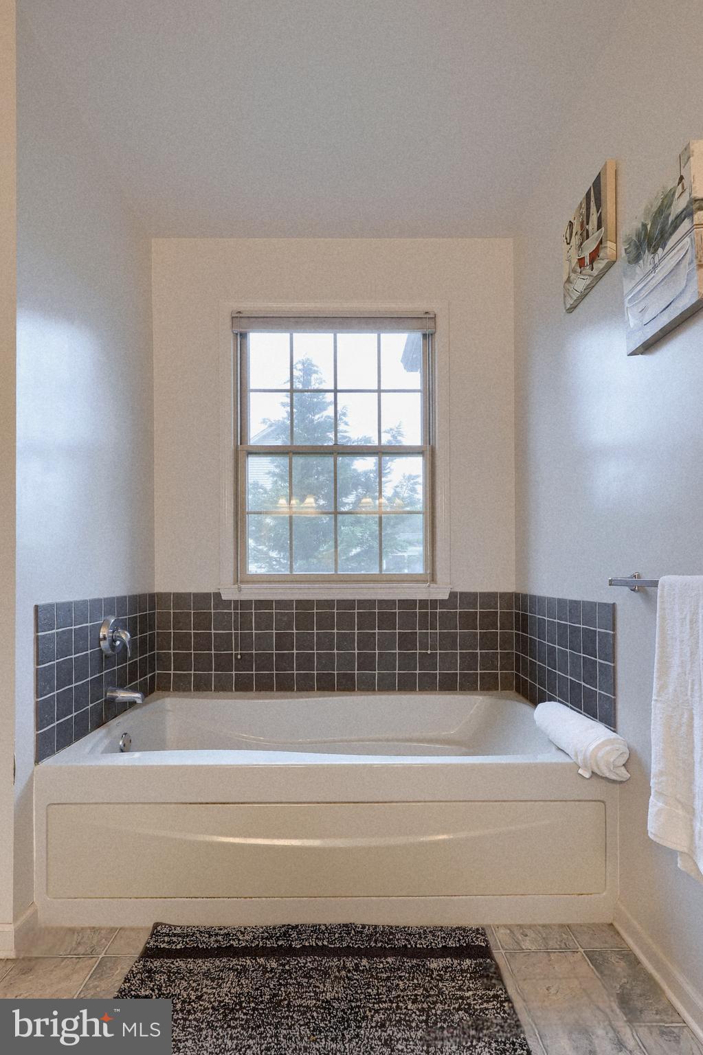 AUTUMN RIDGE - Residential