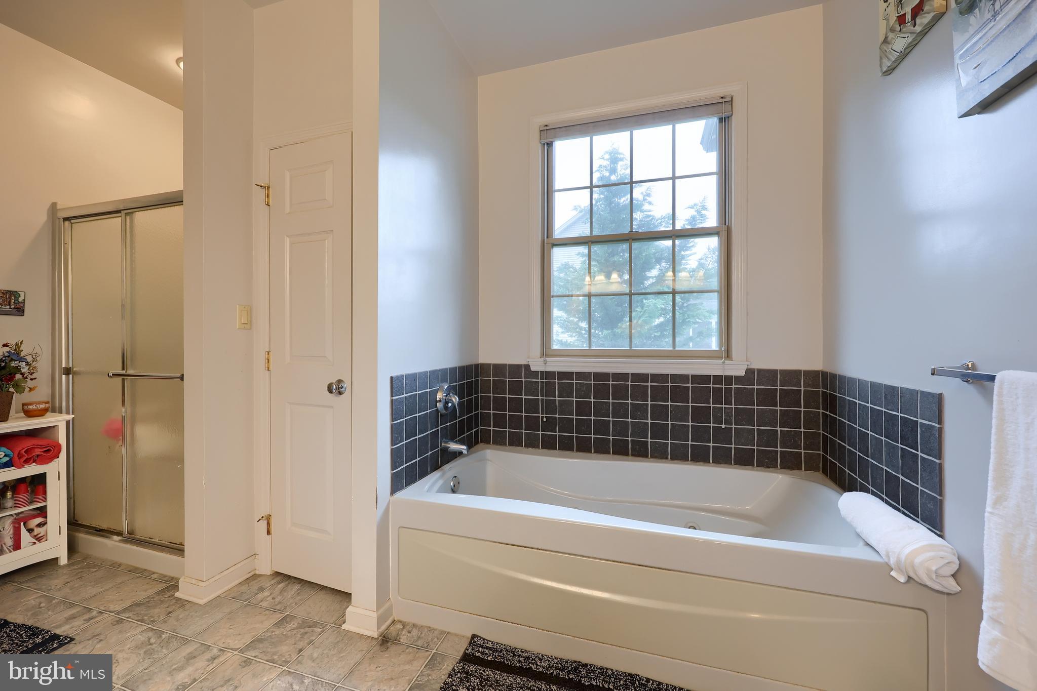 AUTUMN RIDGE - Residential