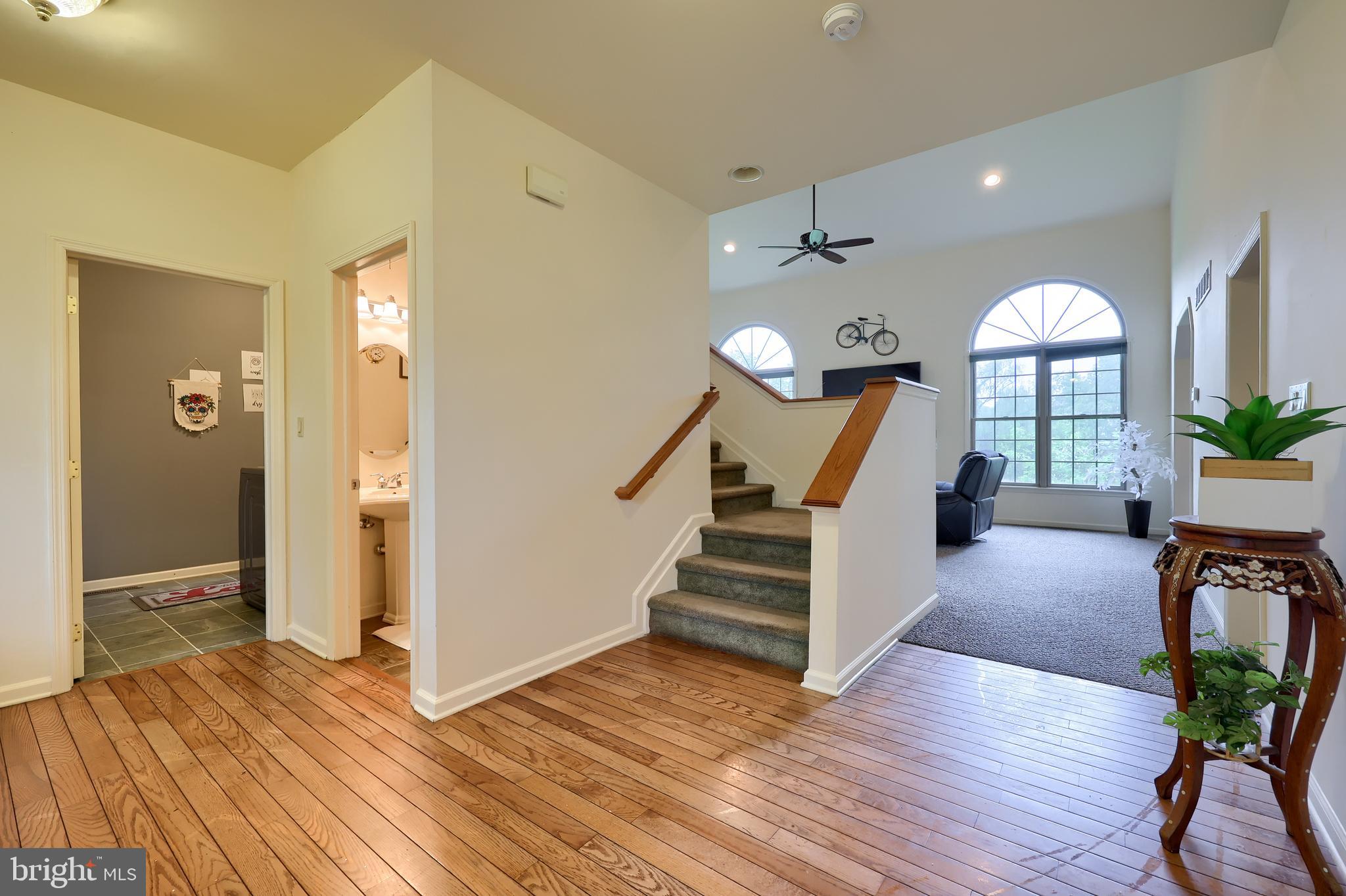 AUTUMN RIDGE - Residential