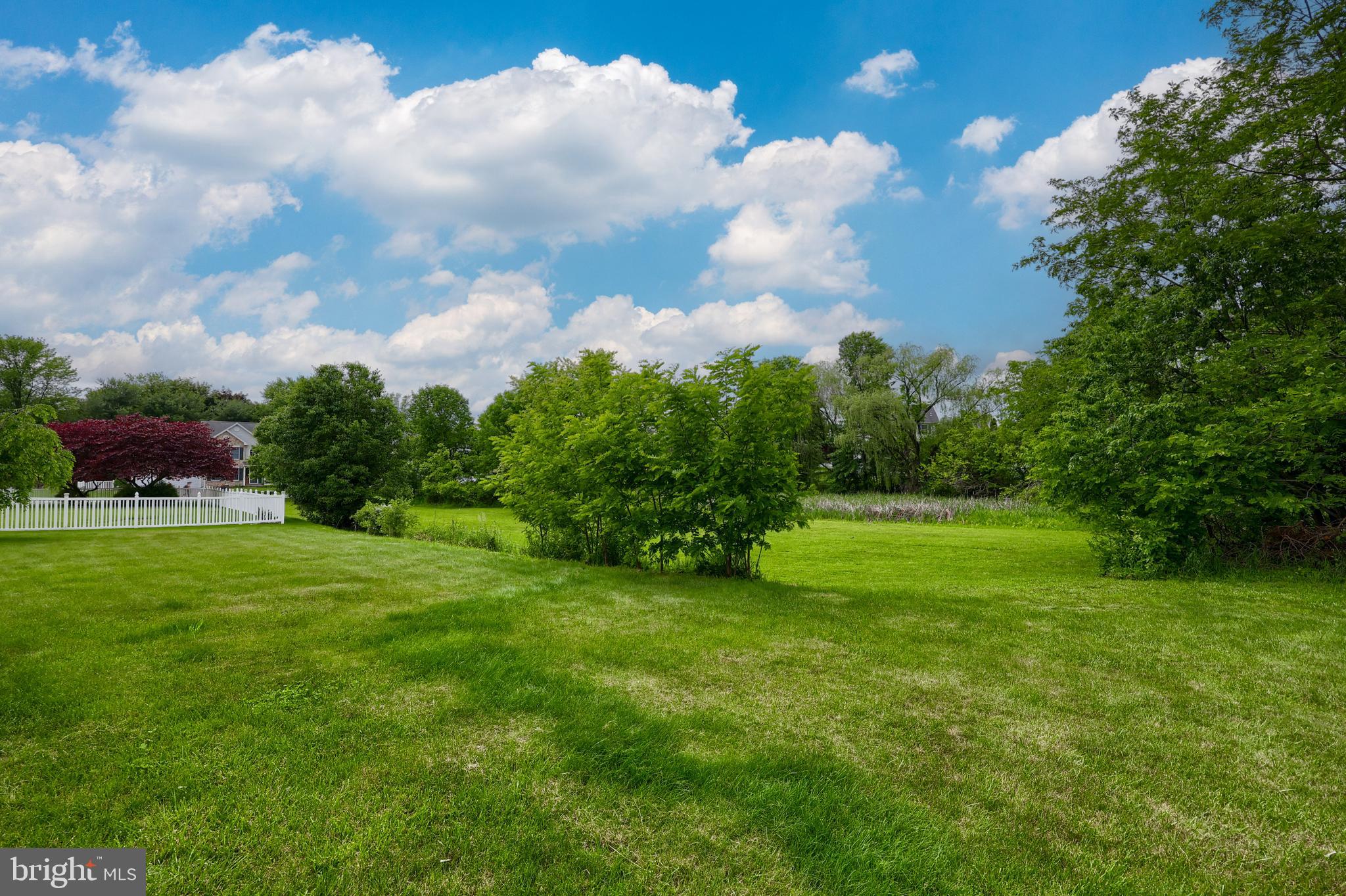 AUTUMN RIDGE - Residential