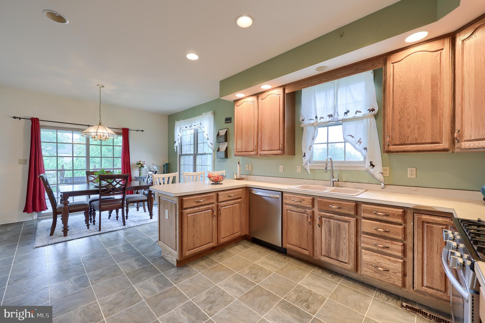 AUTUMN RIDGE - Residential