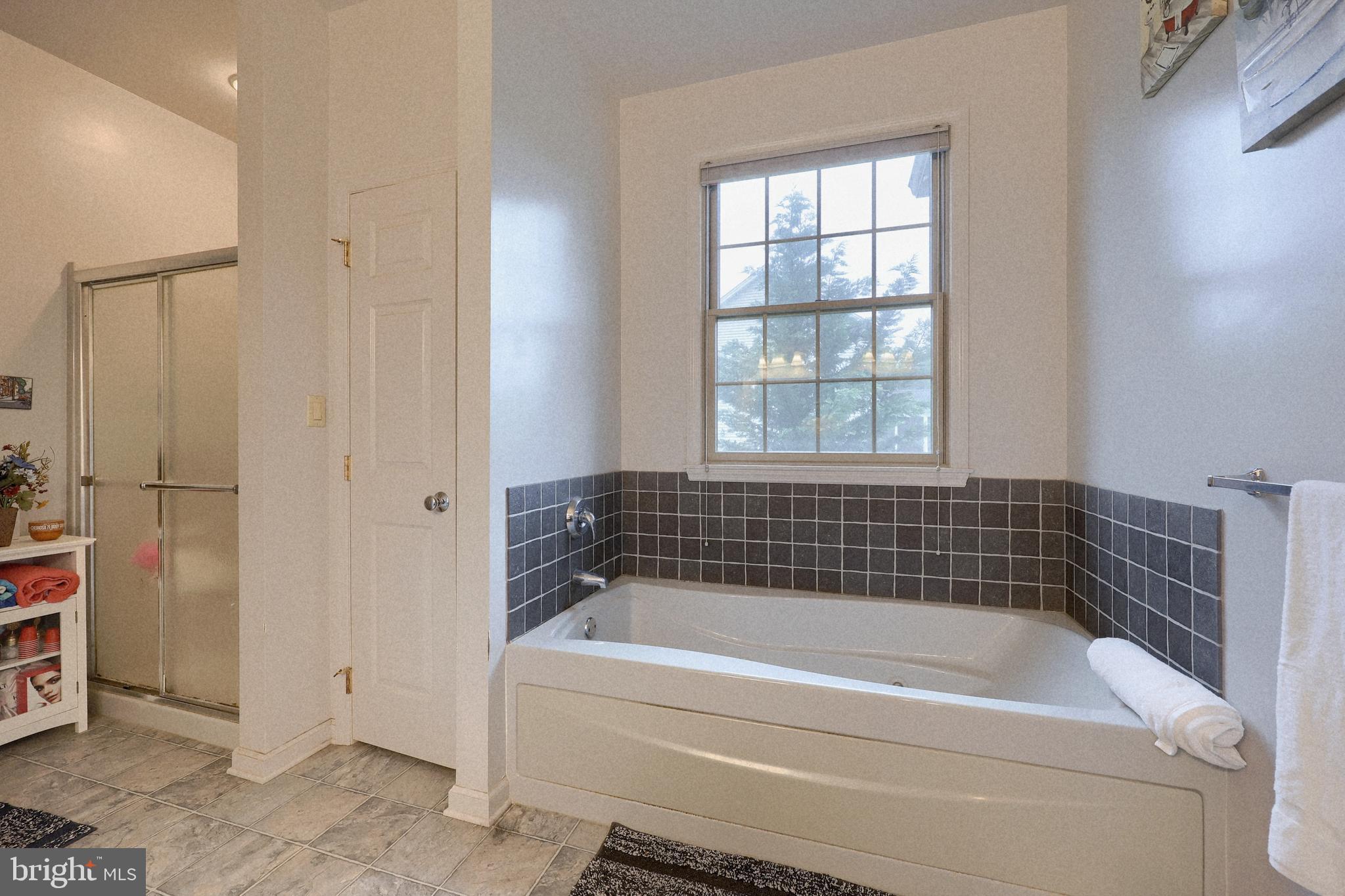 AUTUMN RIDGE - Residential