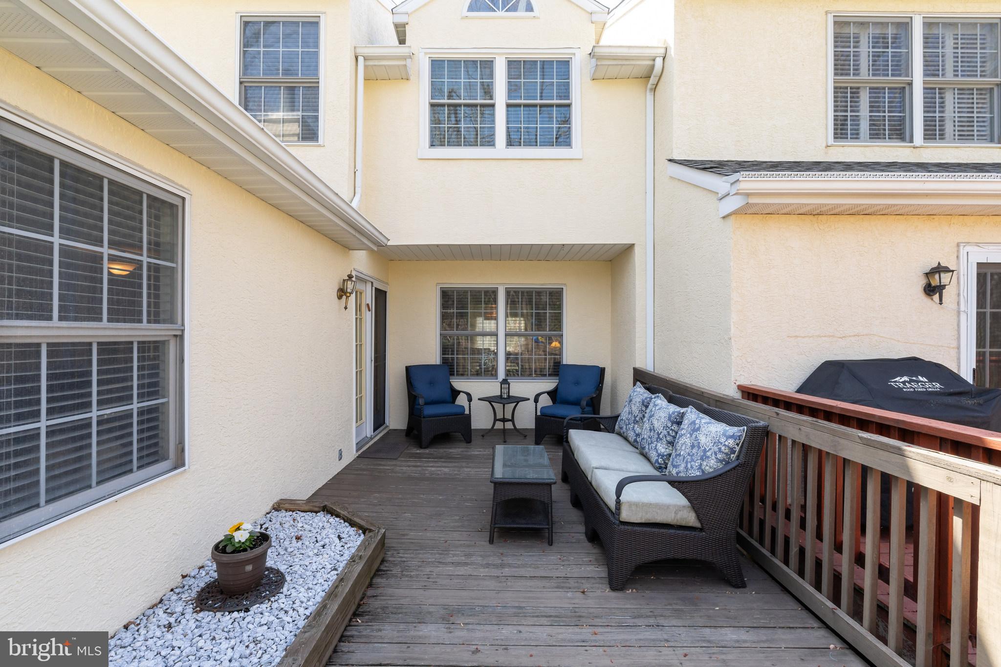 SPRINGHOUSE WOODS - Residential