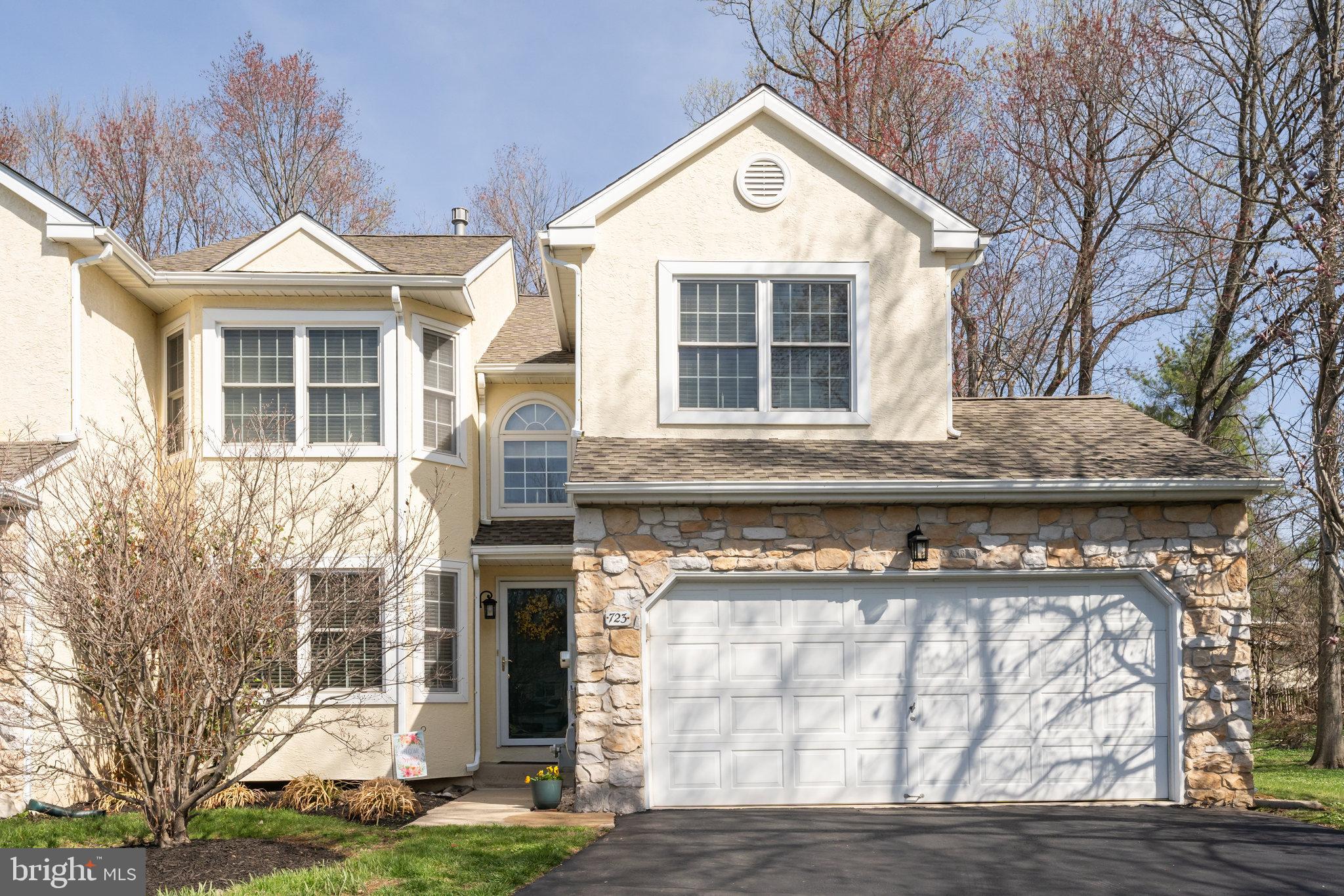 SPRINGHOUSE WOODS - Residential