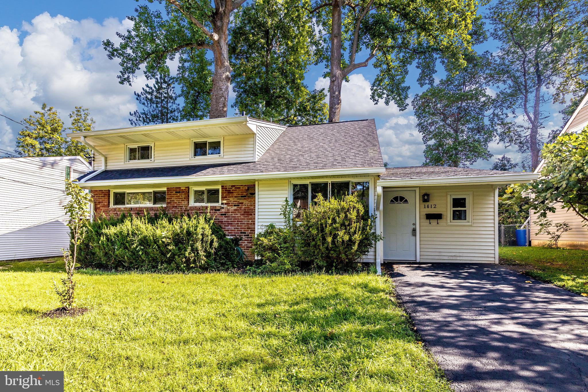 TWINBROOK FOREST - Residential