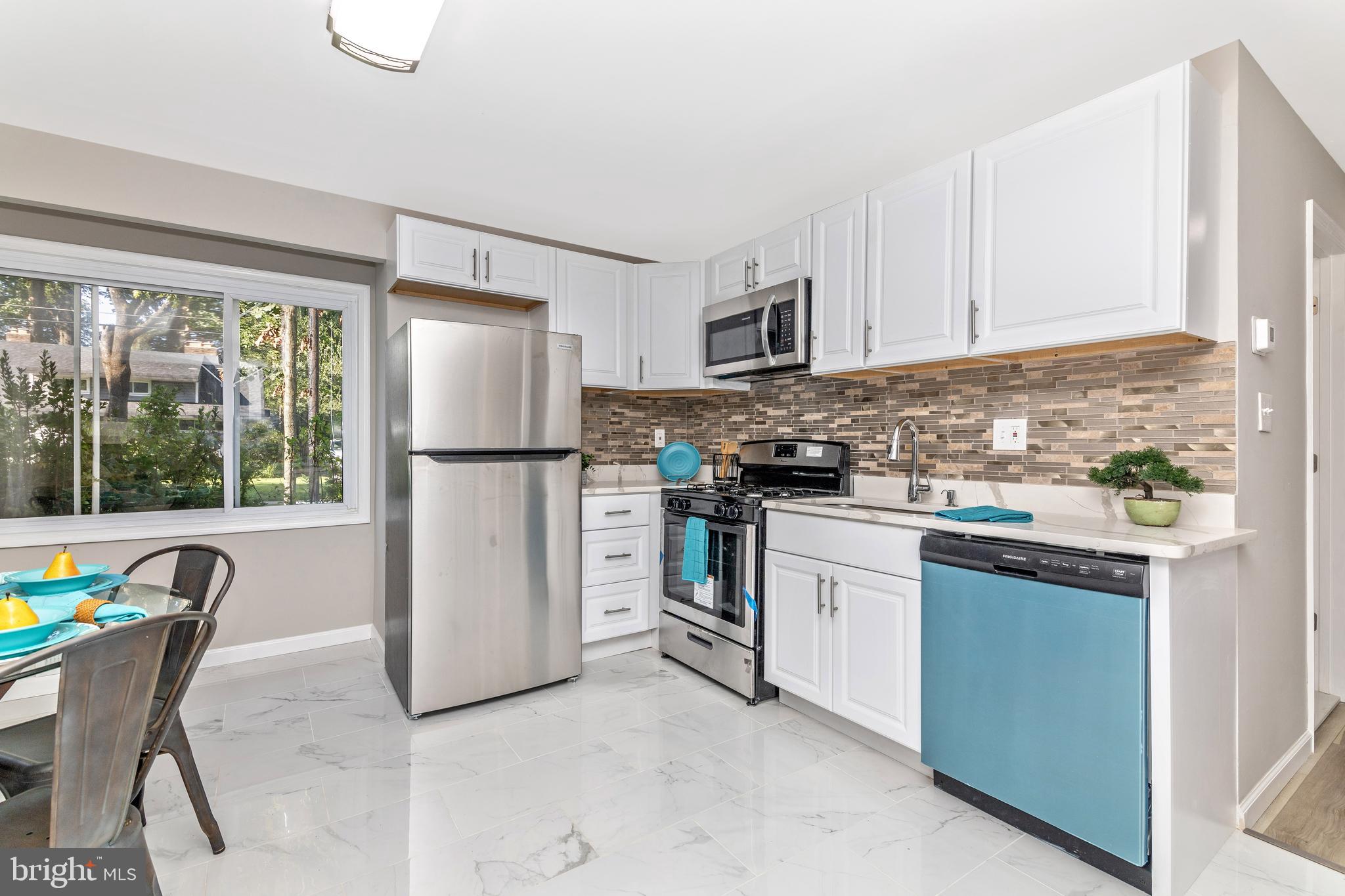 TWINBROOK FOREST - Residential