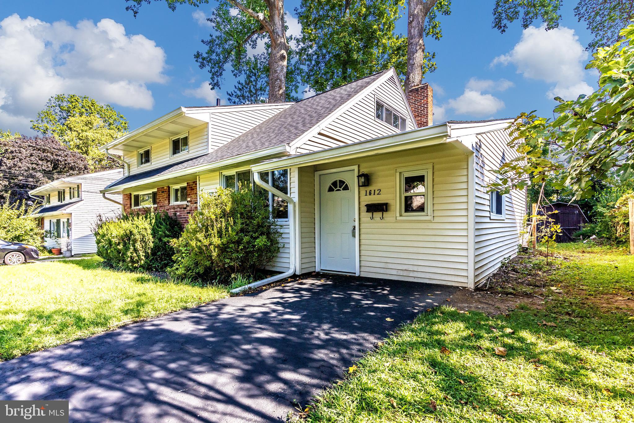 TWINBROOK FOREST - Residential