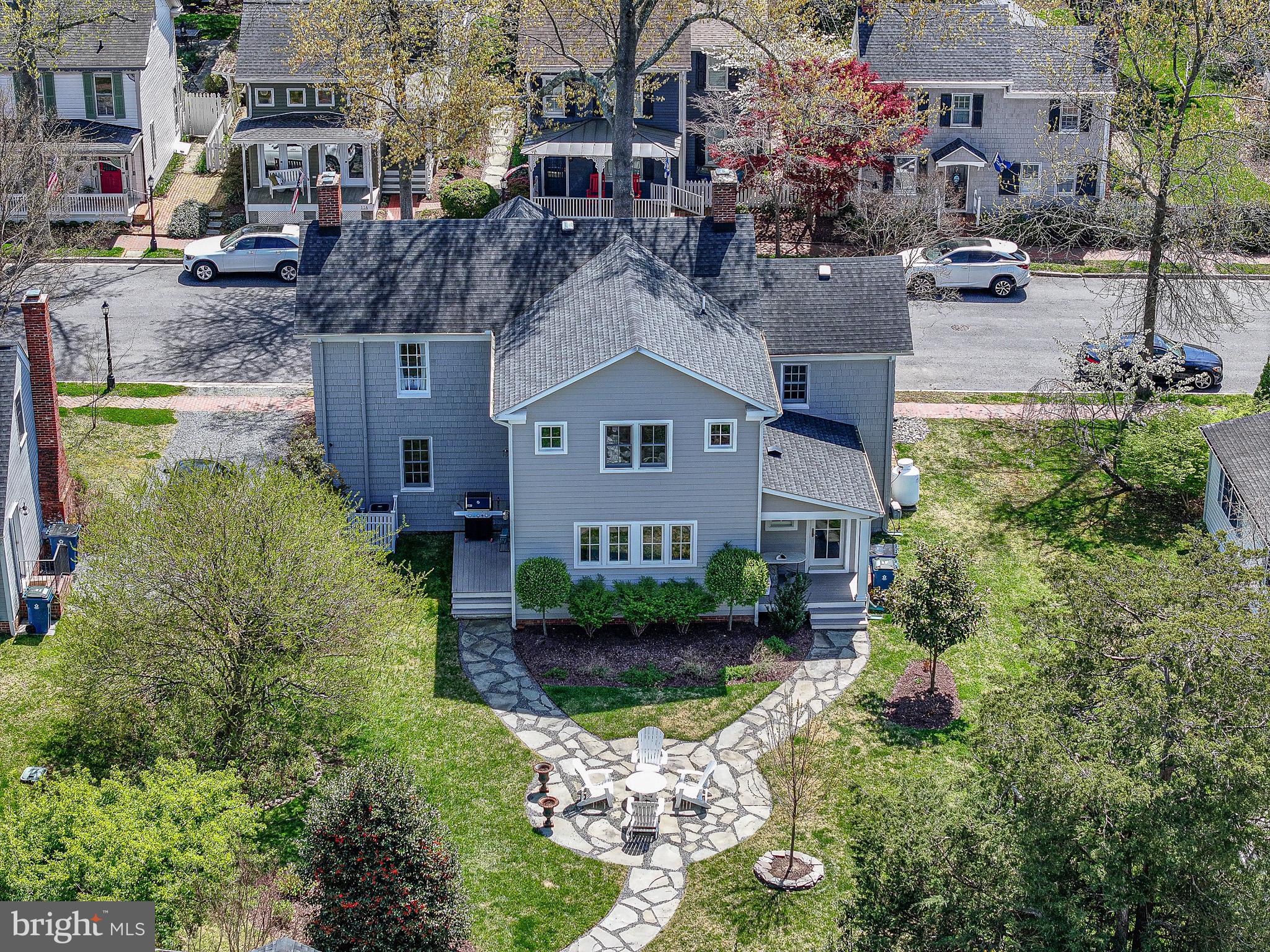 HISTORIC DISTRICT - Residential