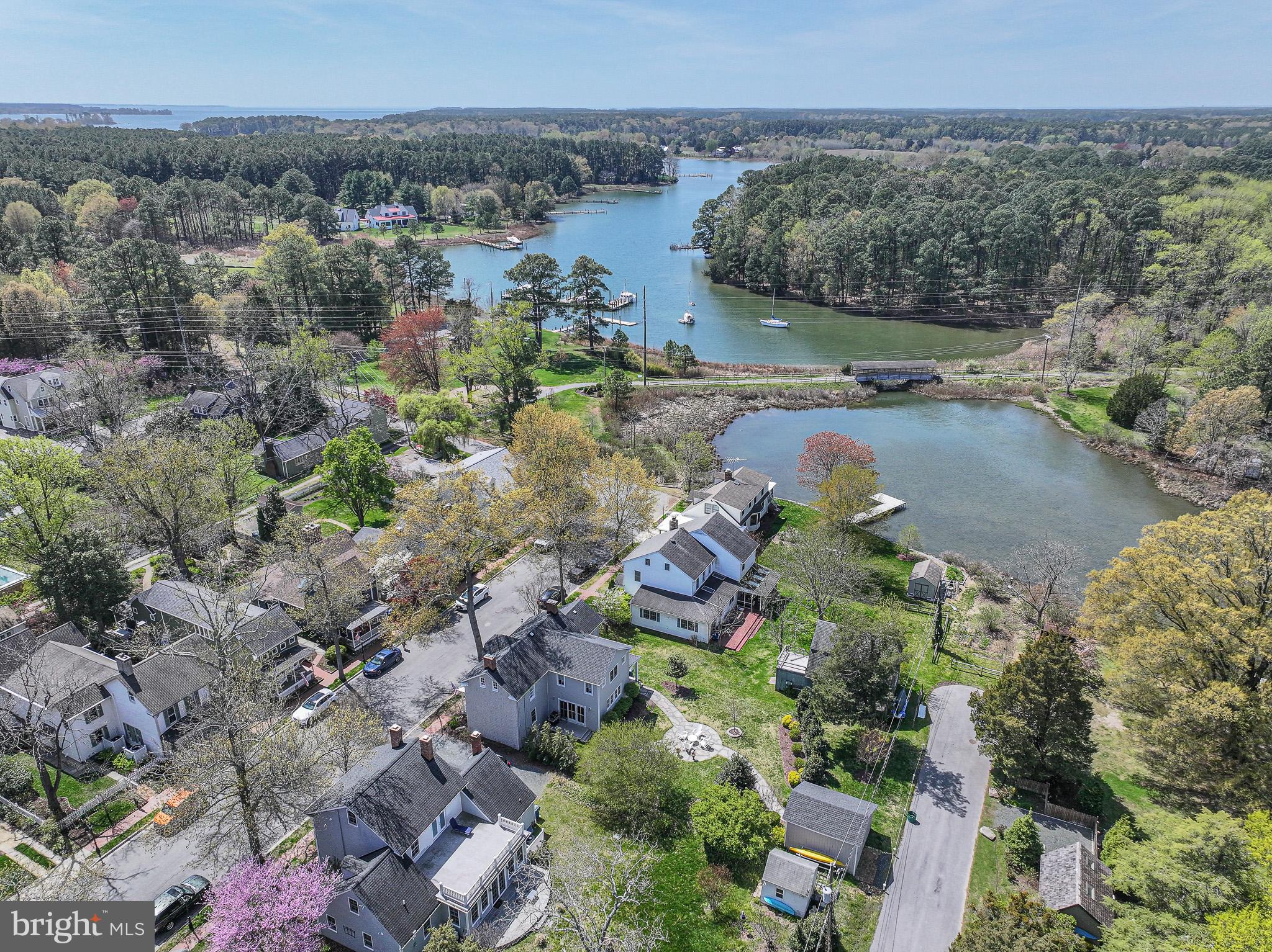 HISTORIC DISTRICT - Residential