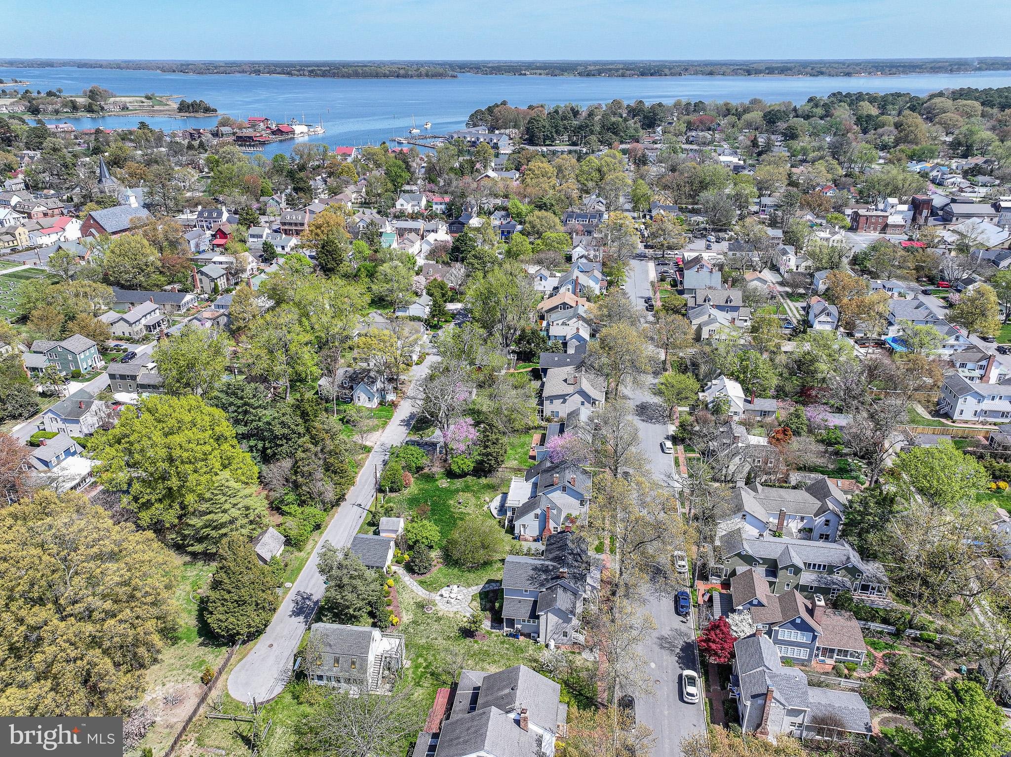 HISTORIC DISTRICT - Residential