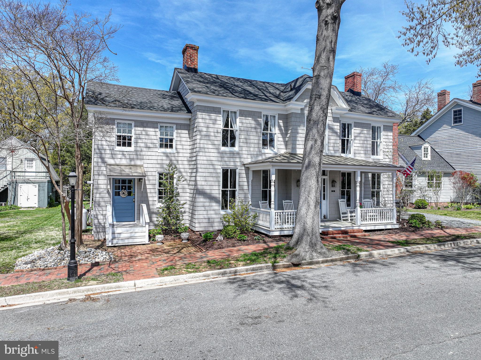 HISTORIC DISTRICT - Residential