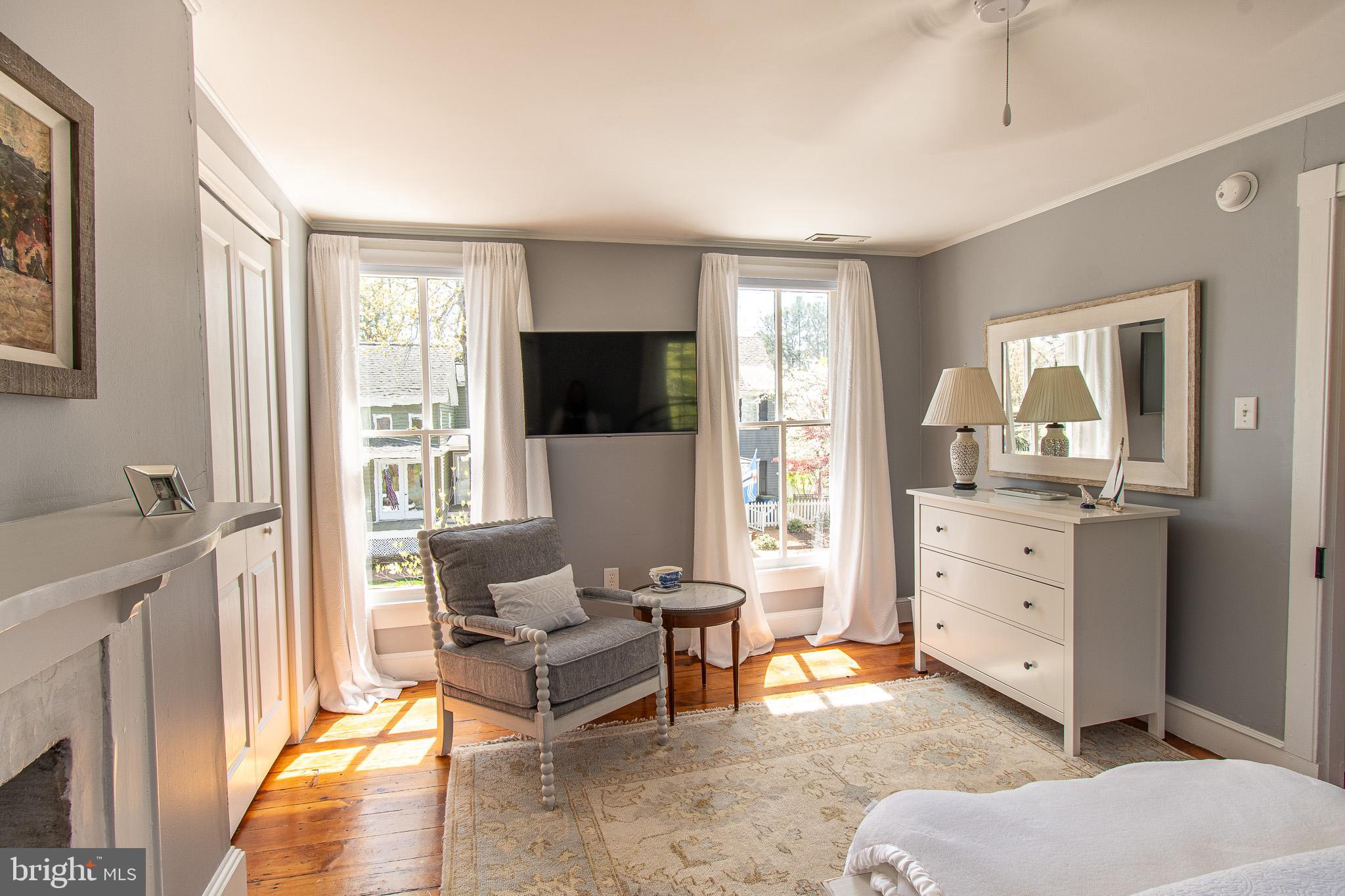 HISTORIC DISTRICT - Residential