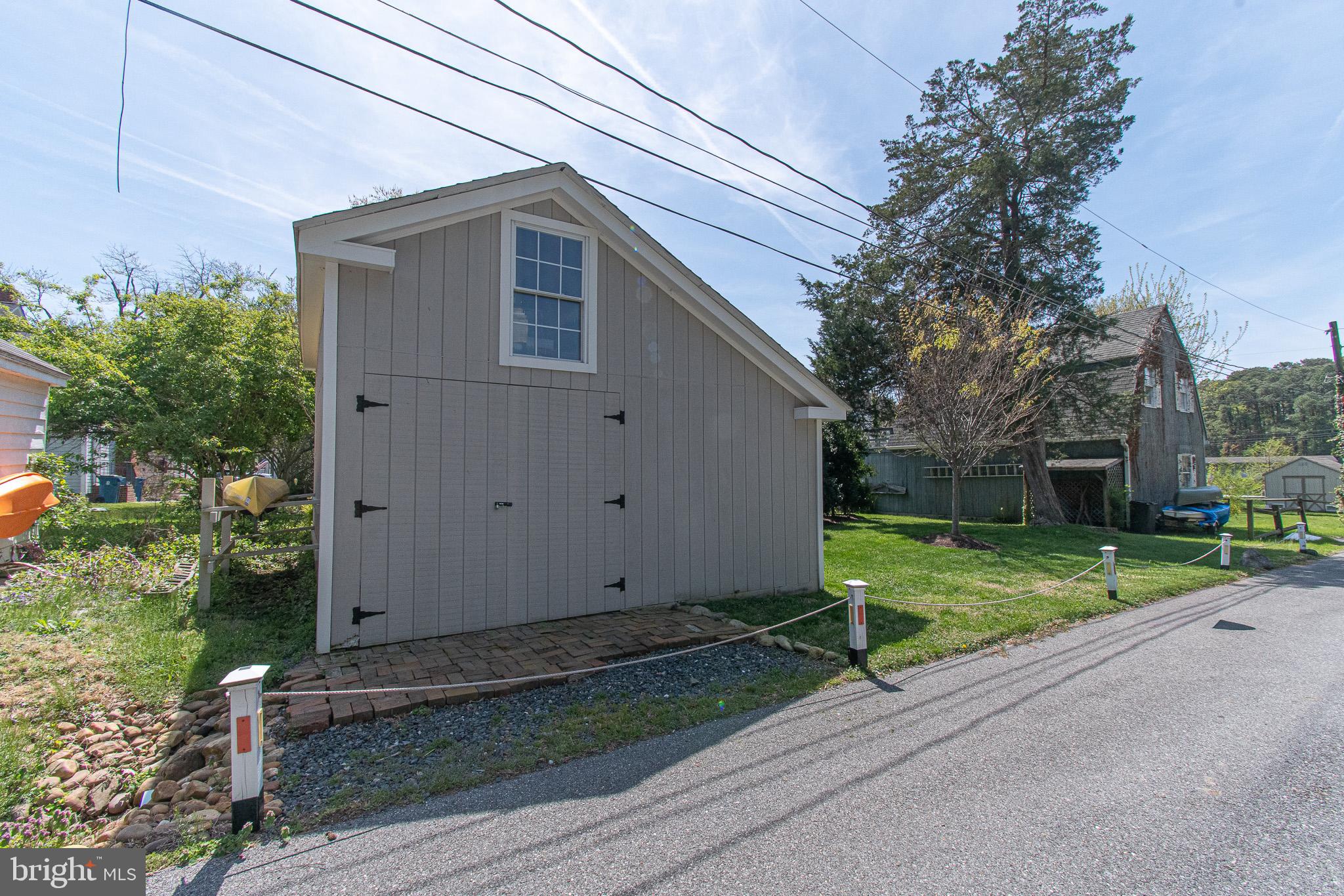 HISTORIC DISTRICT - Residential