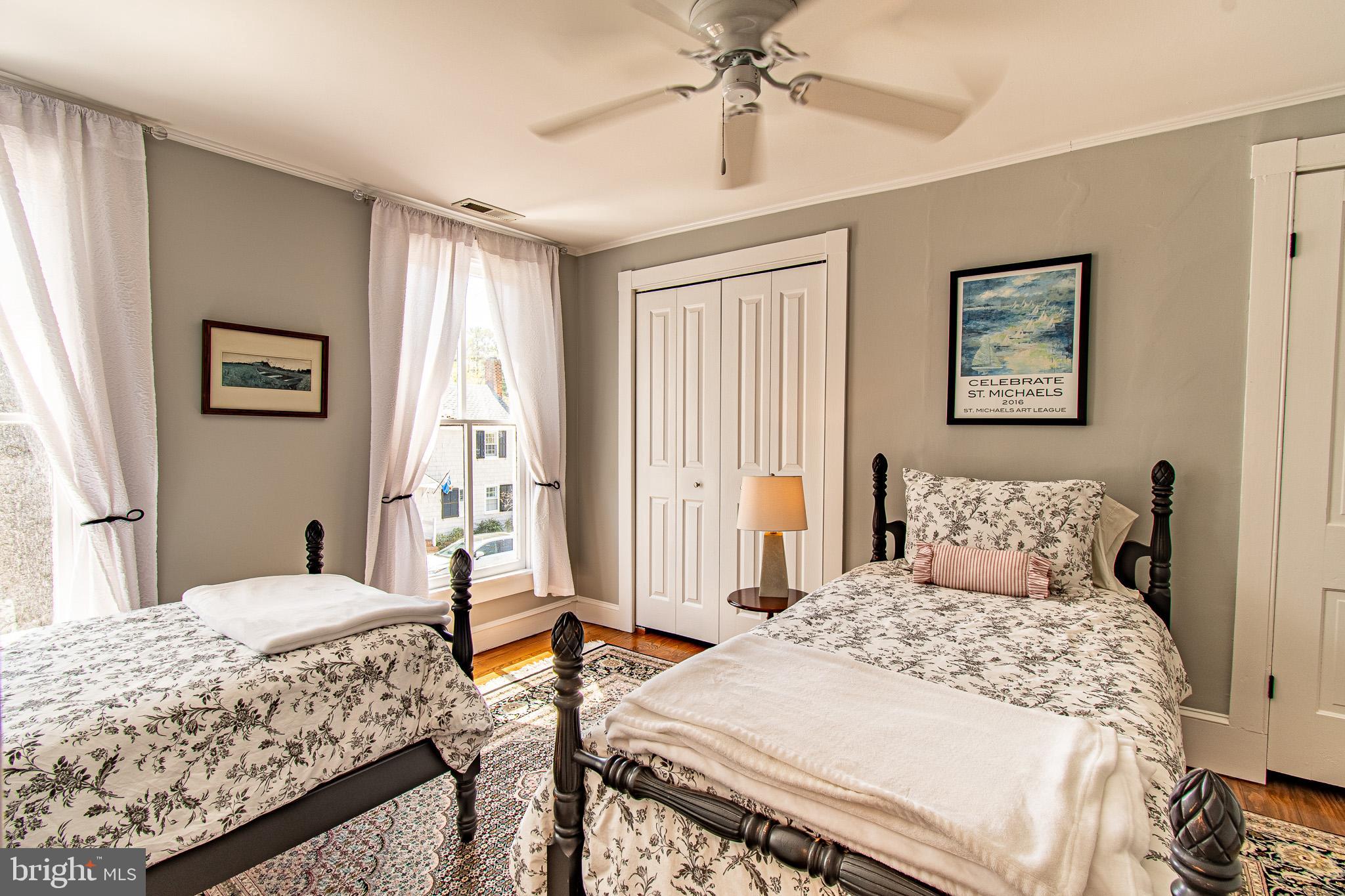 HISTORIC DISTRICT - Residential