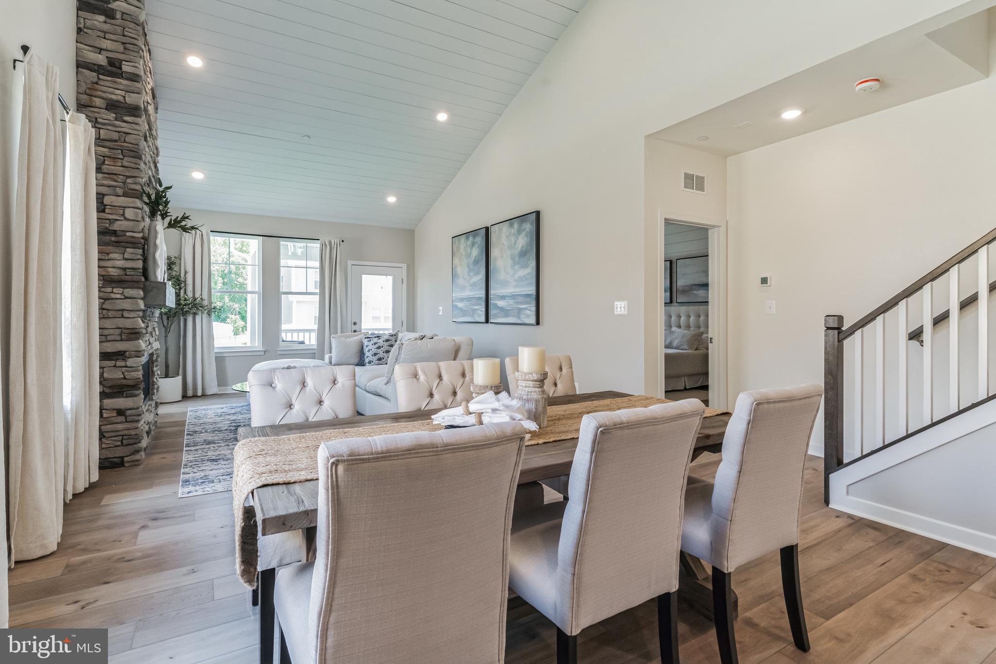 GILBERT MEADOWS - Residential