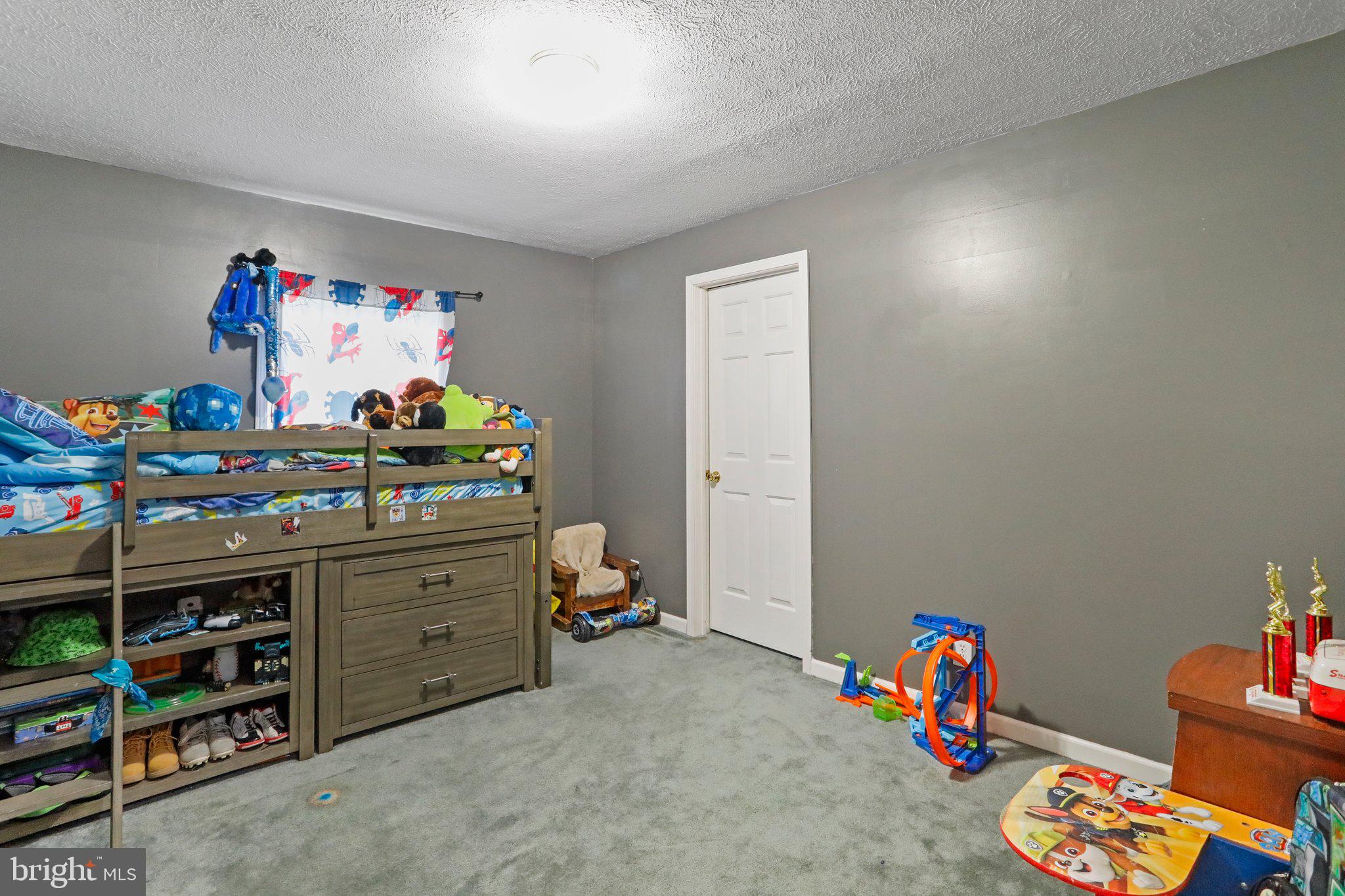 FRENCHS NECK - Residential