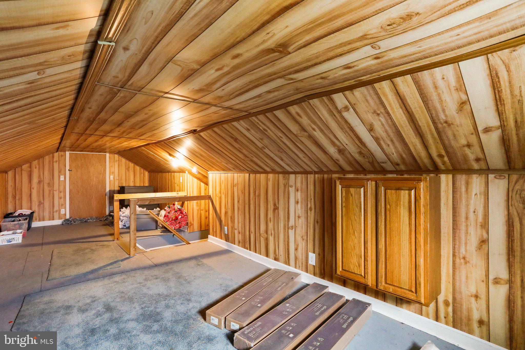 FRENCHS NECK - Residential