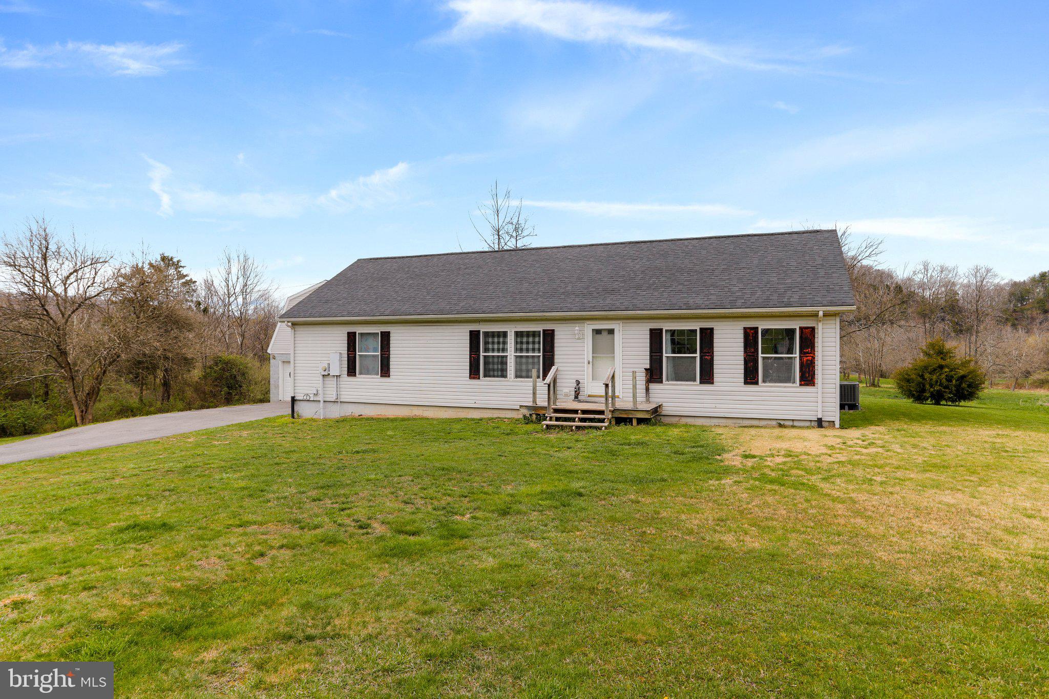 FRENCHS NECK - Residential