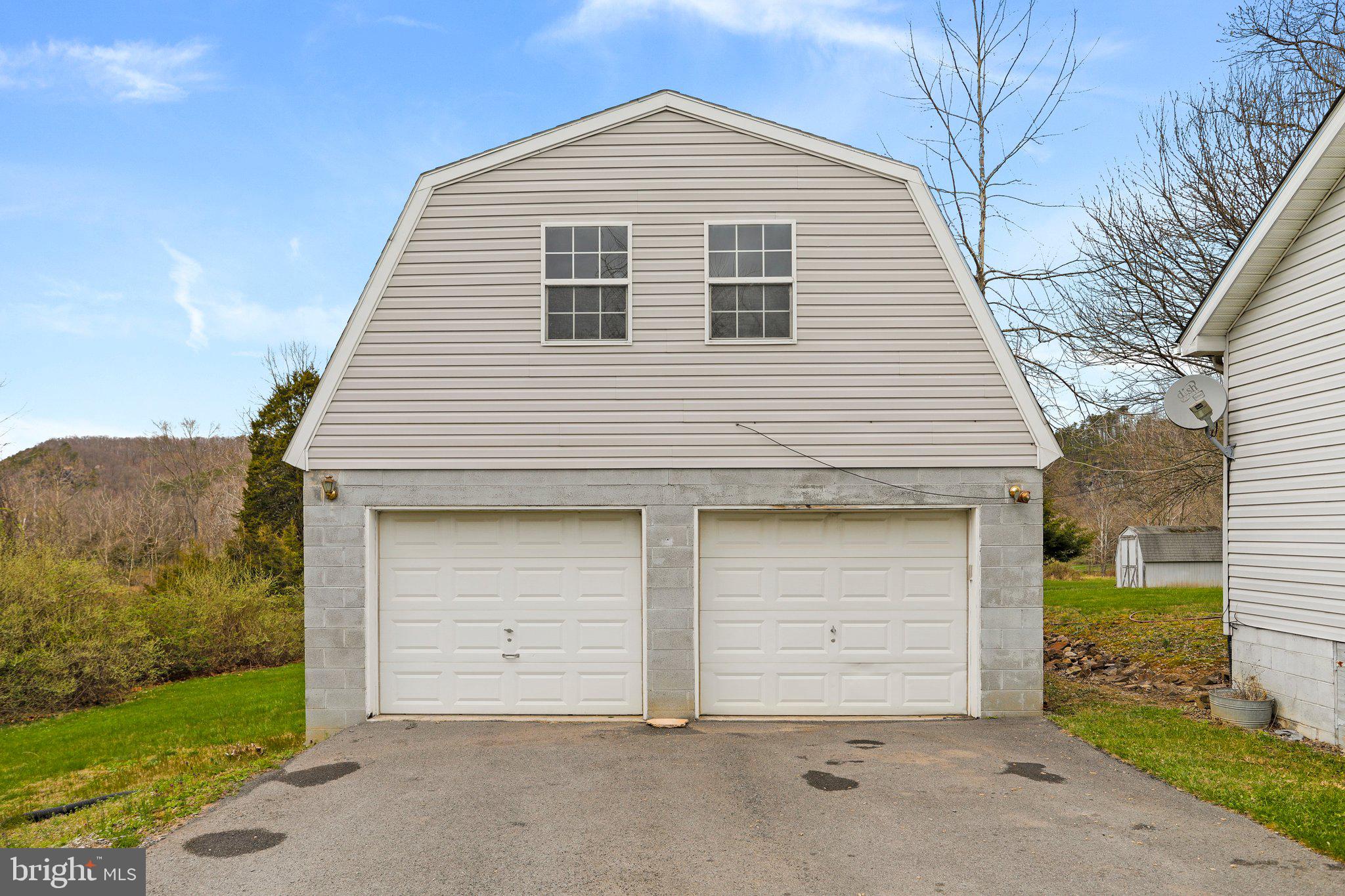 FRENCHS NECK - Residential