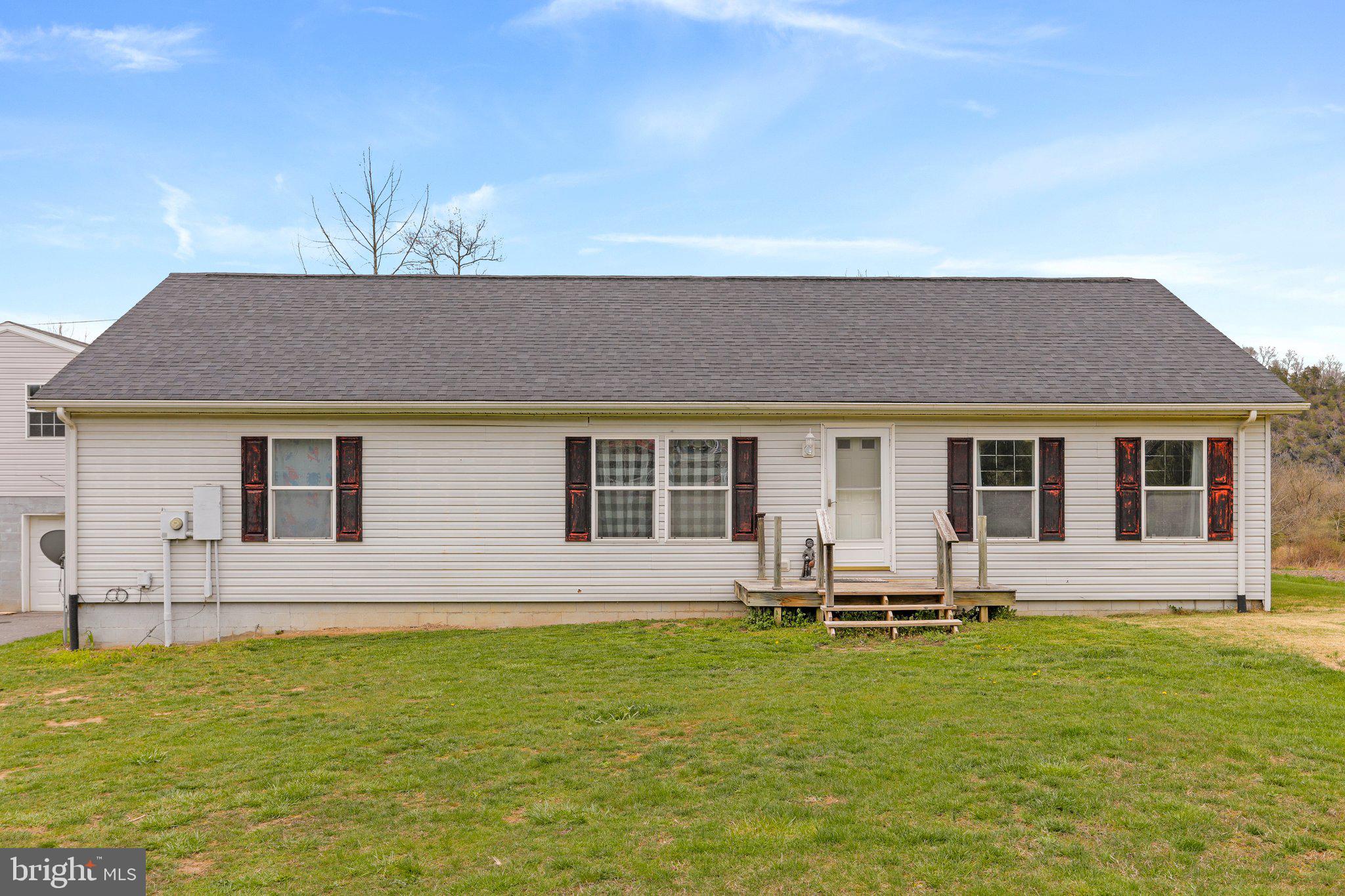 FRENCHS NECK - Residential