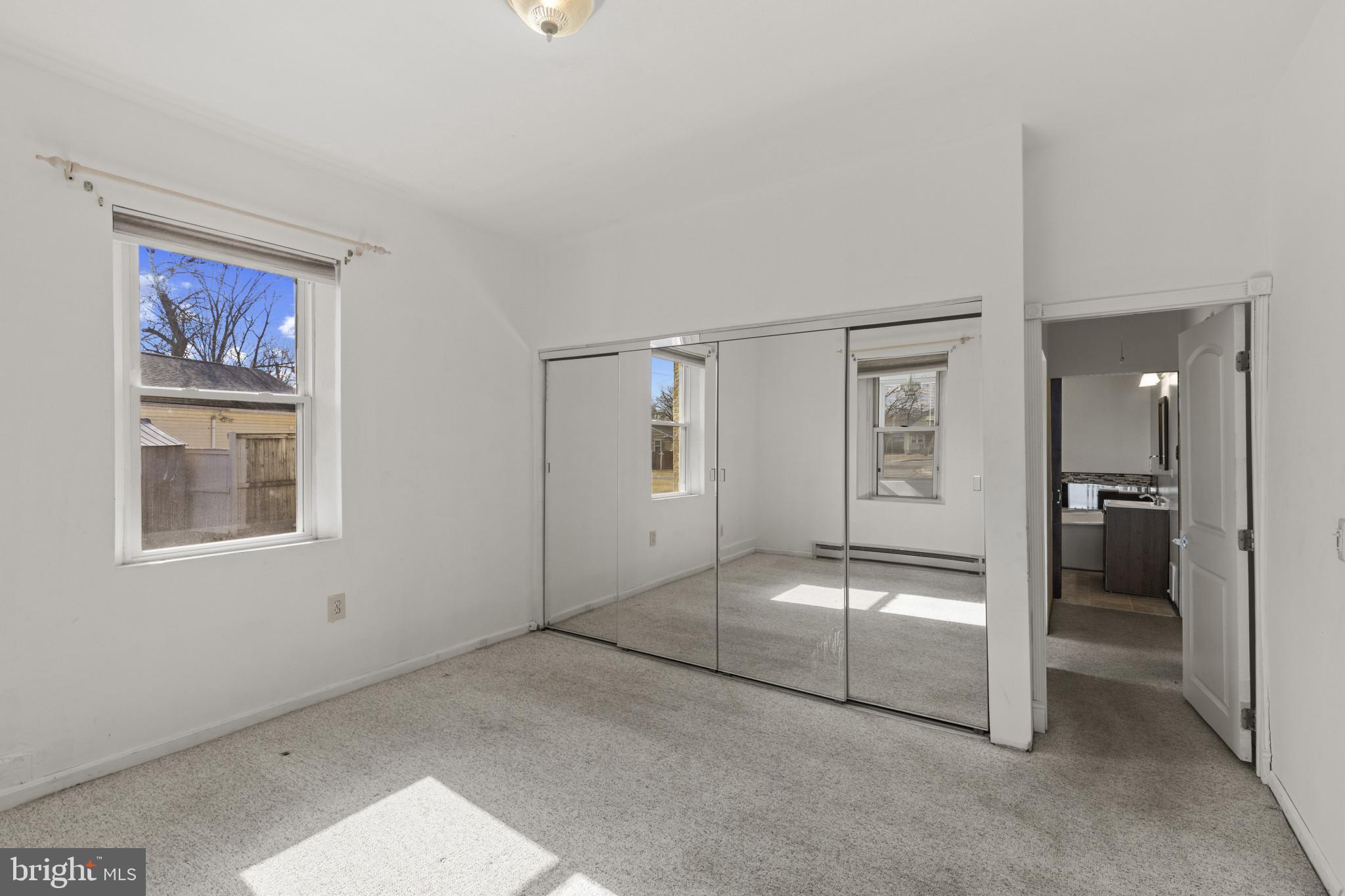 DELK MANOR - Residential