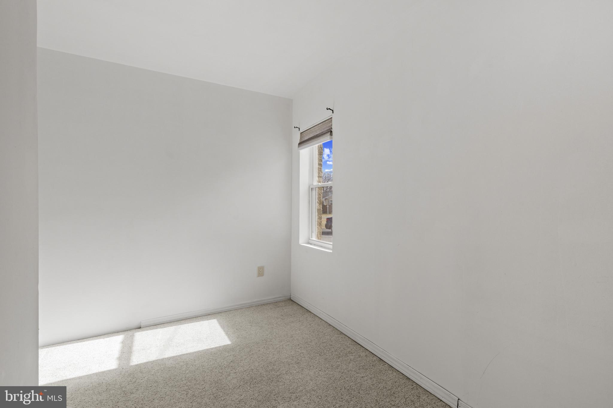 DELK MANOR - Residential