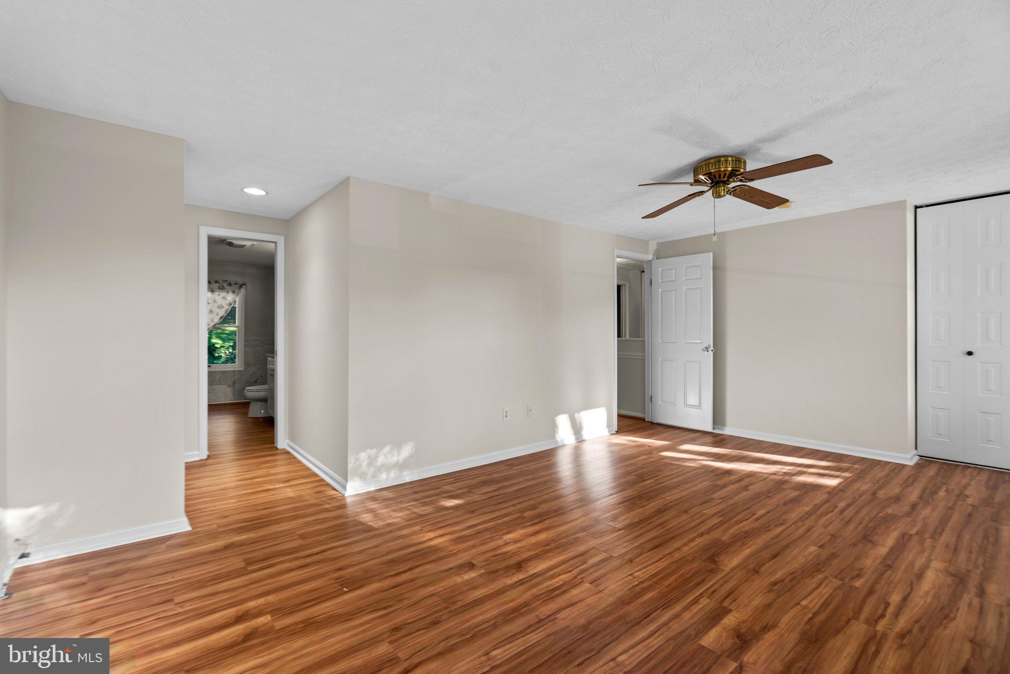 CREIGHTON'S RUN - Residential