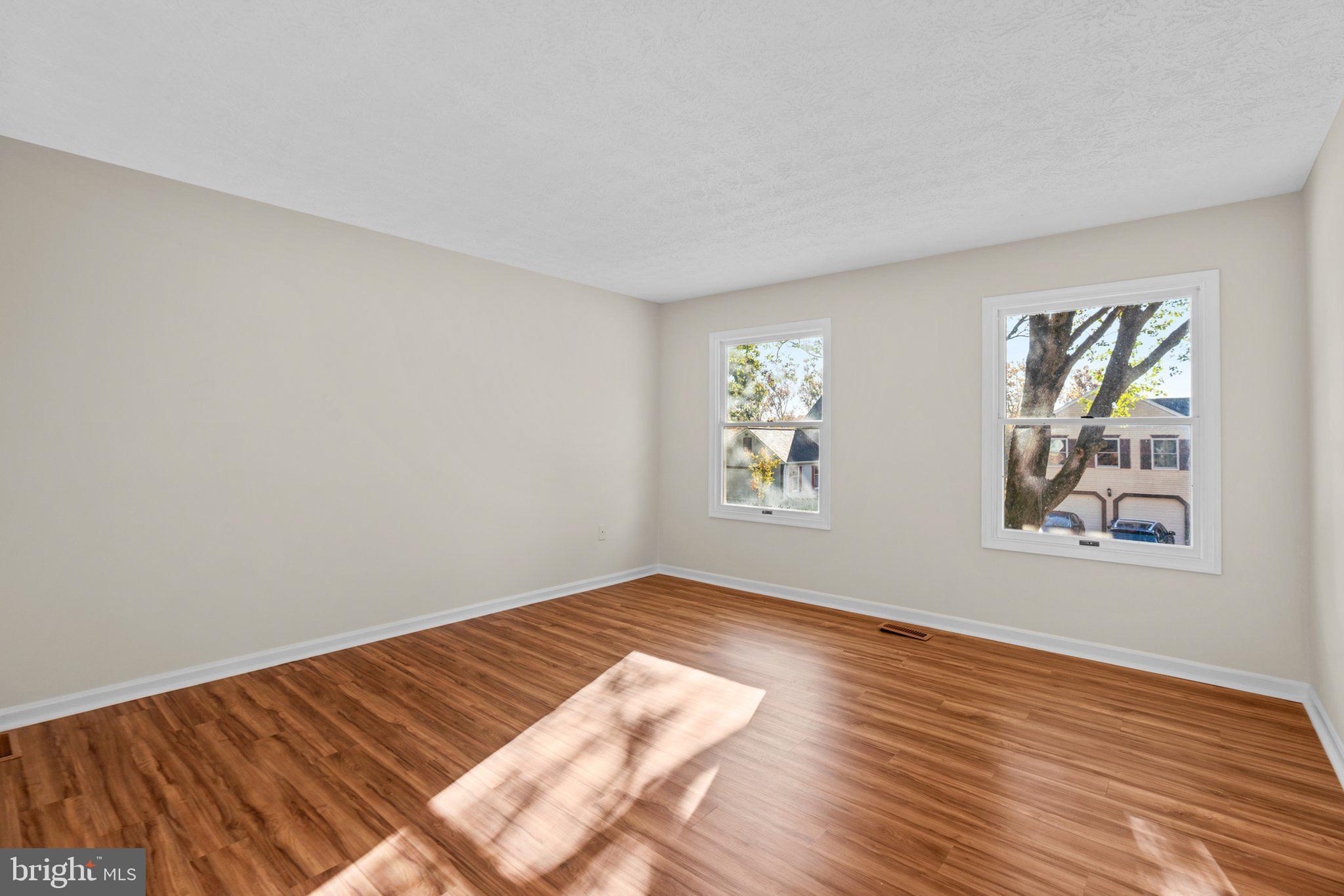 CREIGHTON'S RUN - Residential