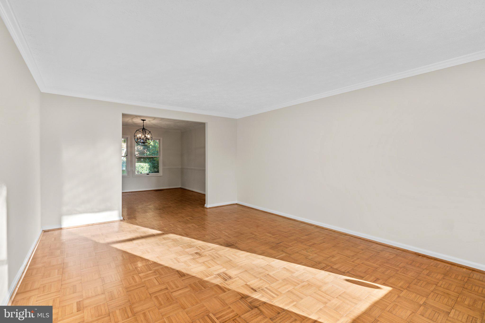 CREIGHTON'S RUN - Residential