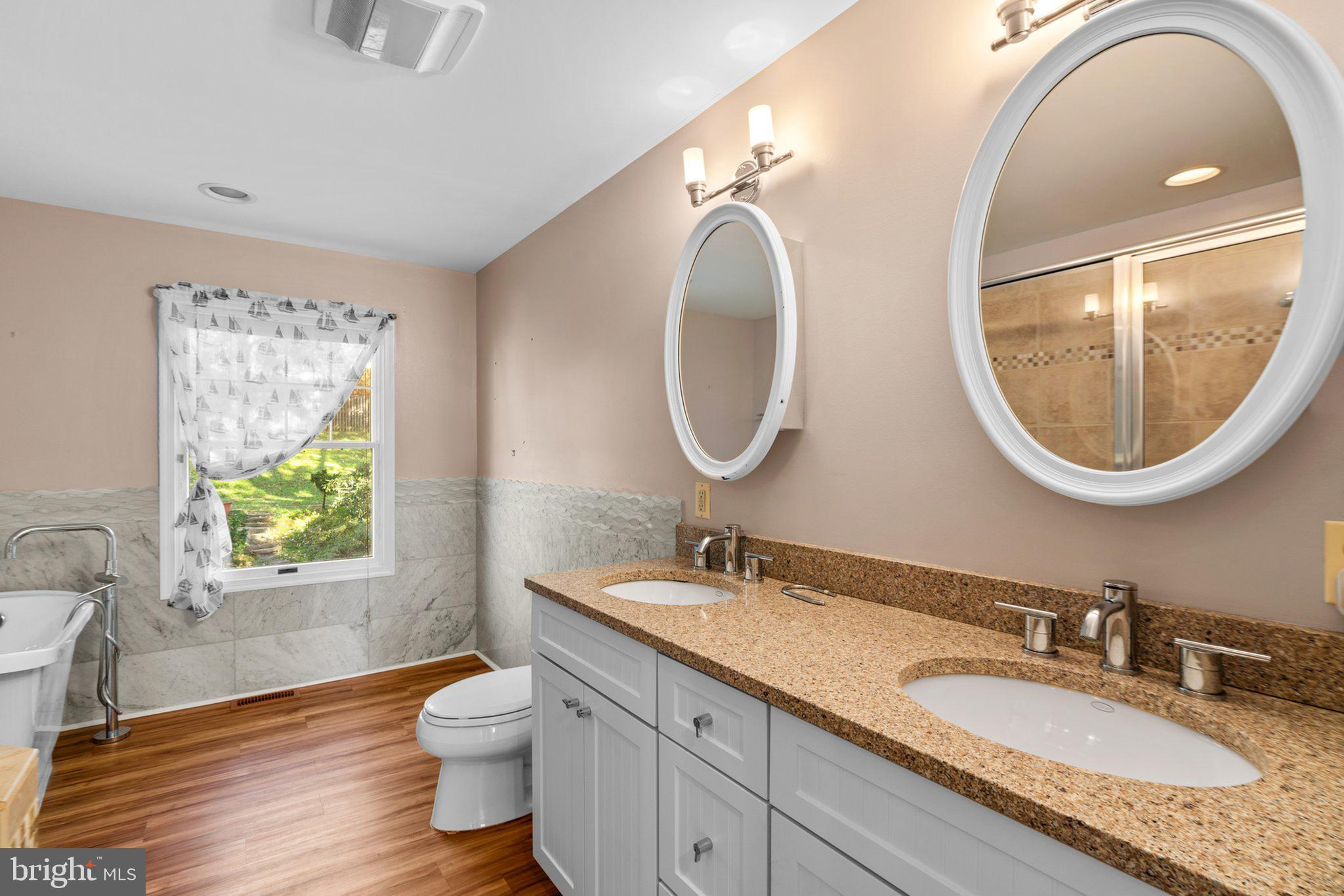 CREIGHTON'S RUN - Residential