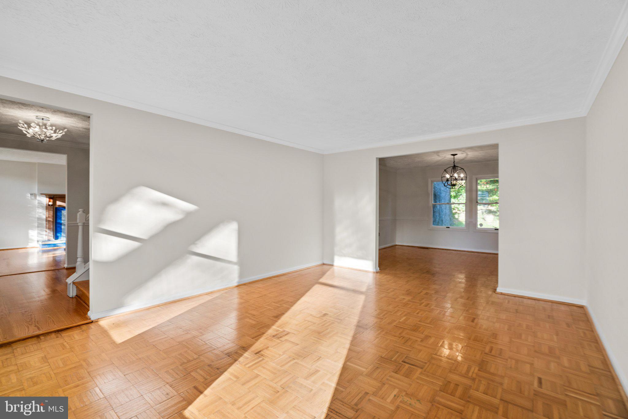 CREIGHTON'S RUN - Residential