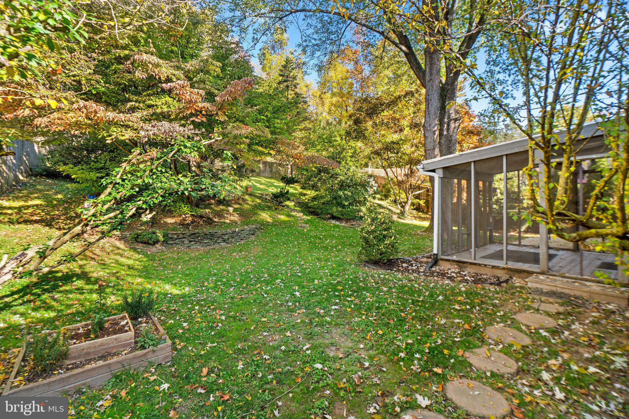 CREIGHTON'S RUN - Residential