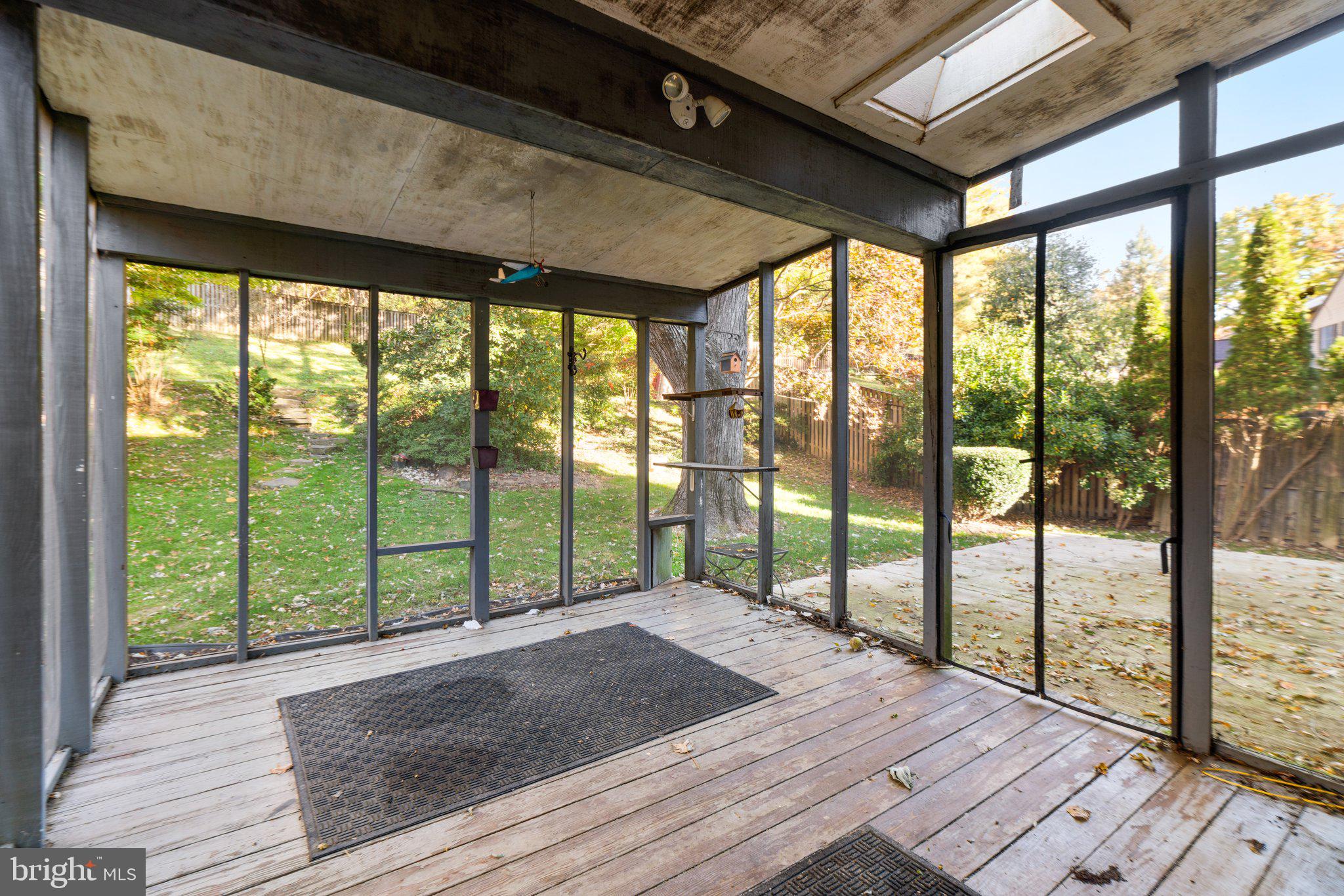 CREIGHTON'S RUN - Residential