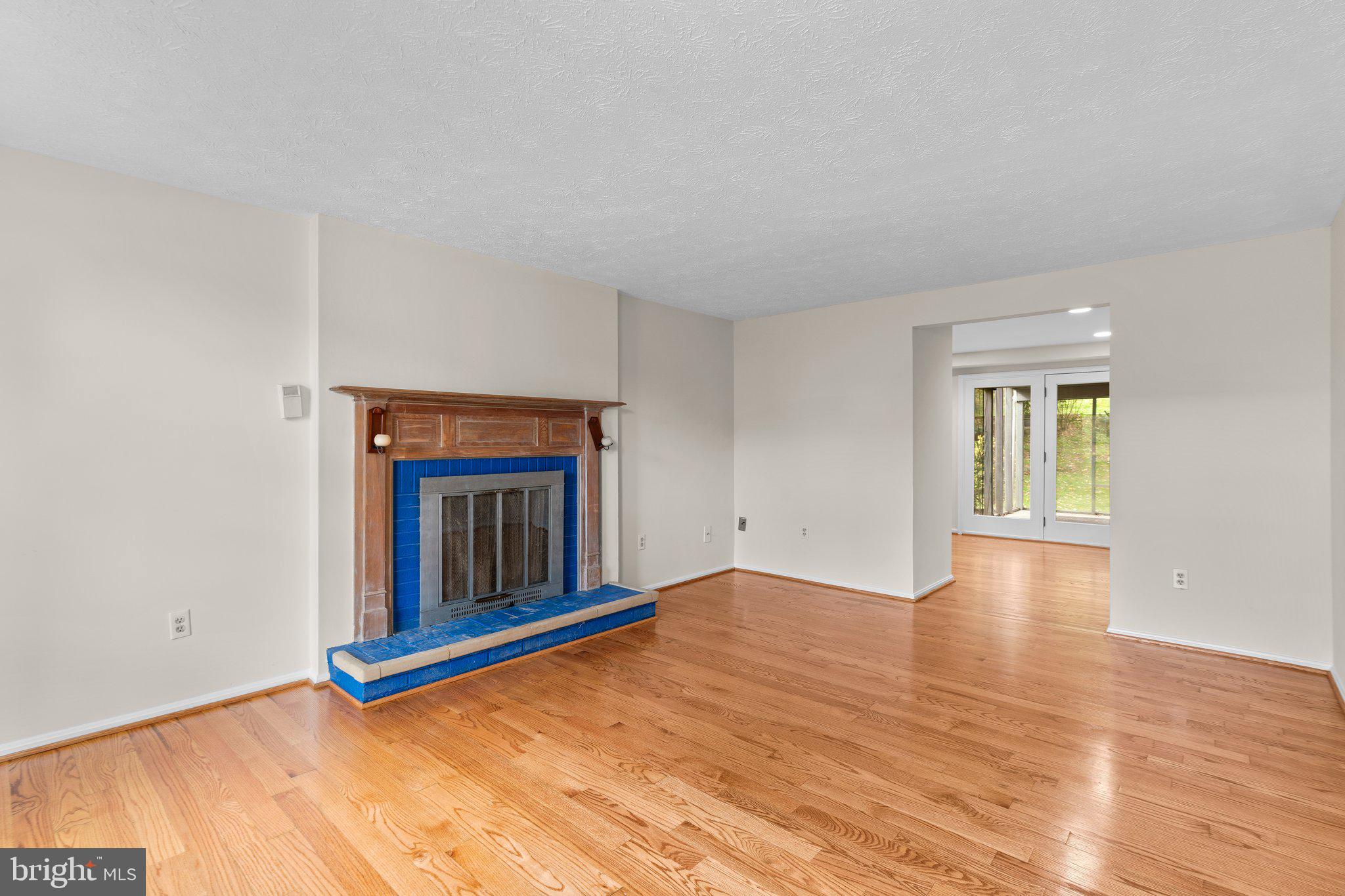 CREIGHTON'S RUN - Residential