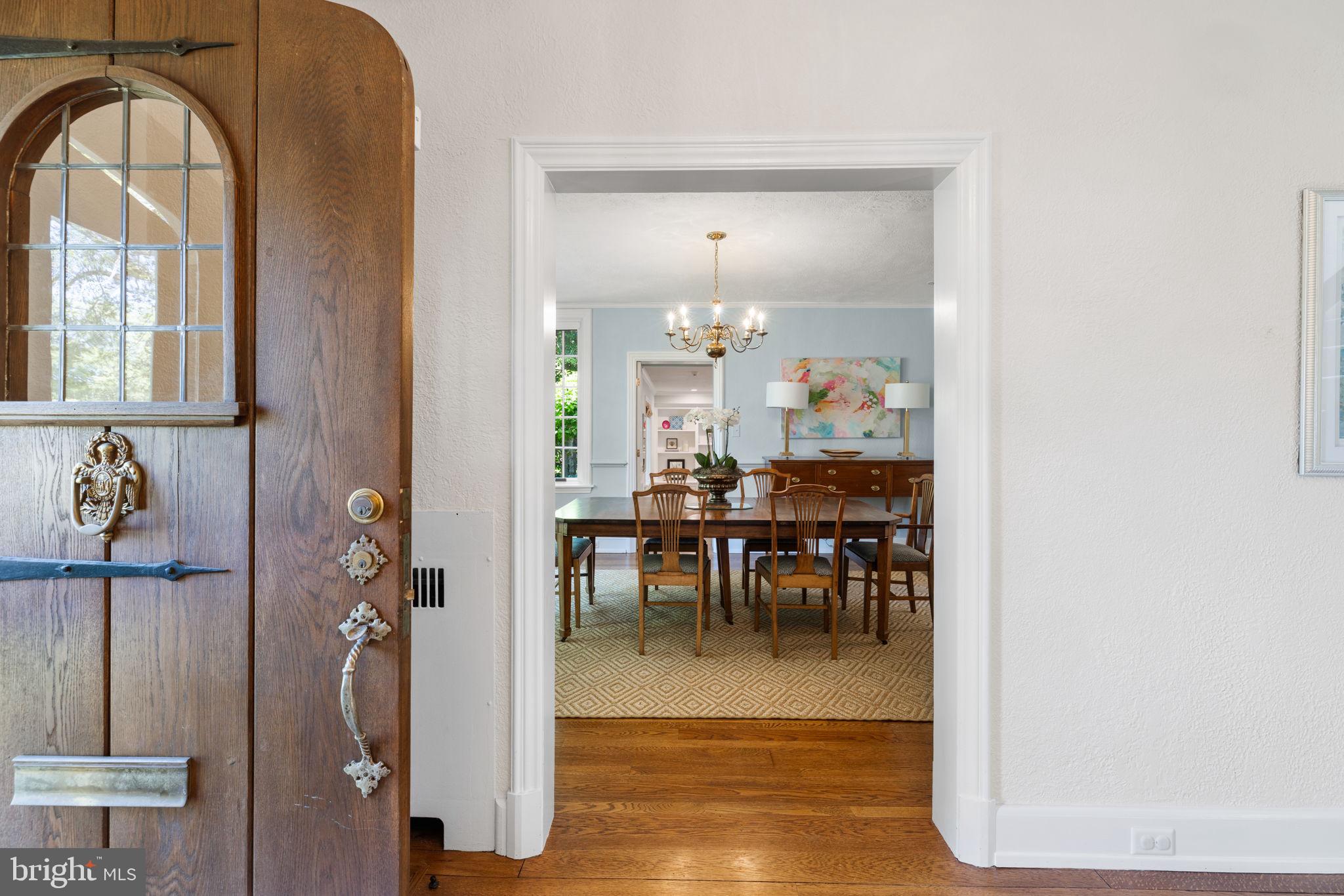 STONEWALL COURT - Residential