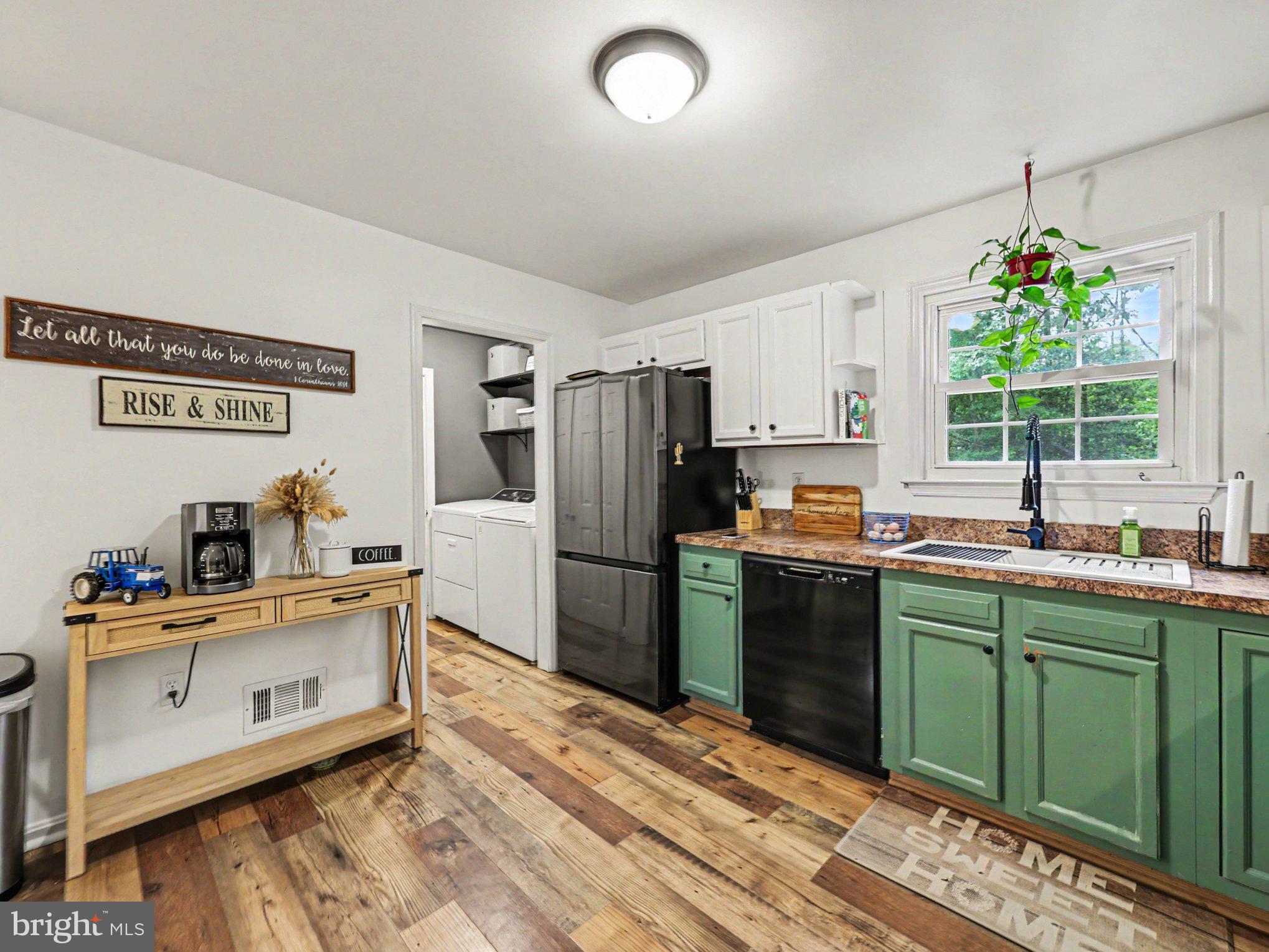 WILLIAM & MARY - Residential