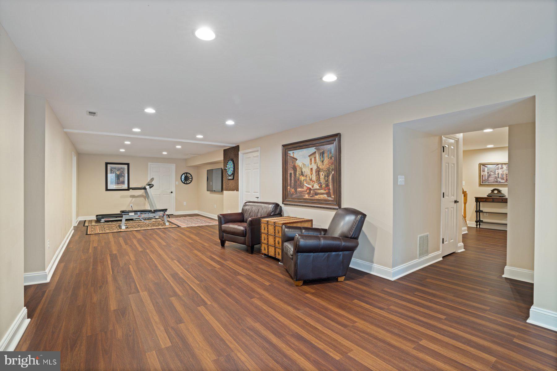 MAPLE LAWN - Residential