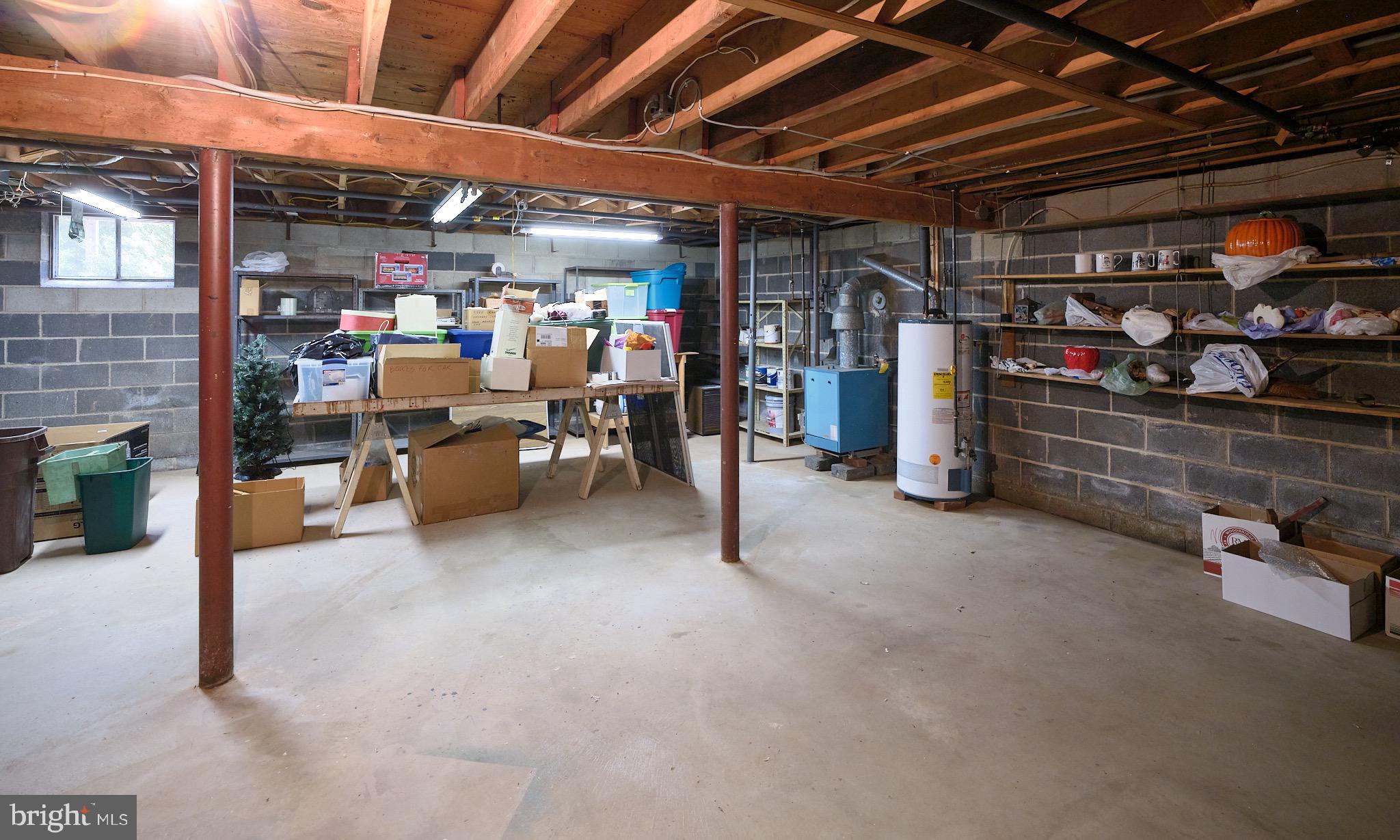 LONG LANE FARMS - Residential