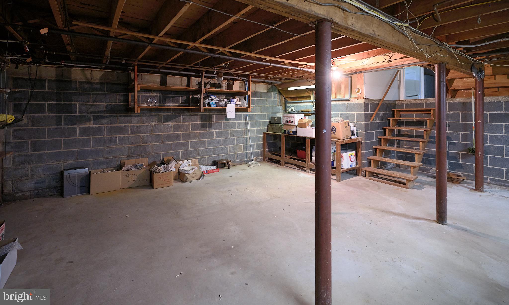 LONG LANE FARMS - Residential