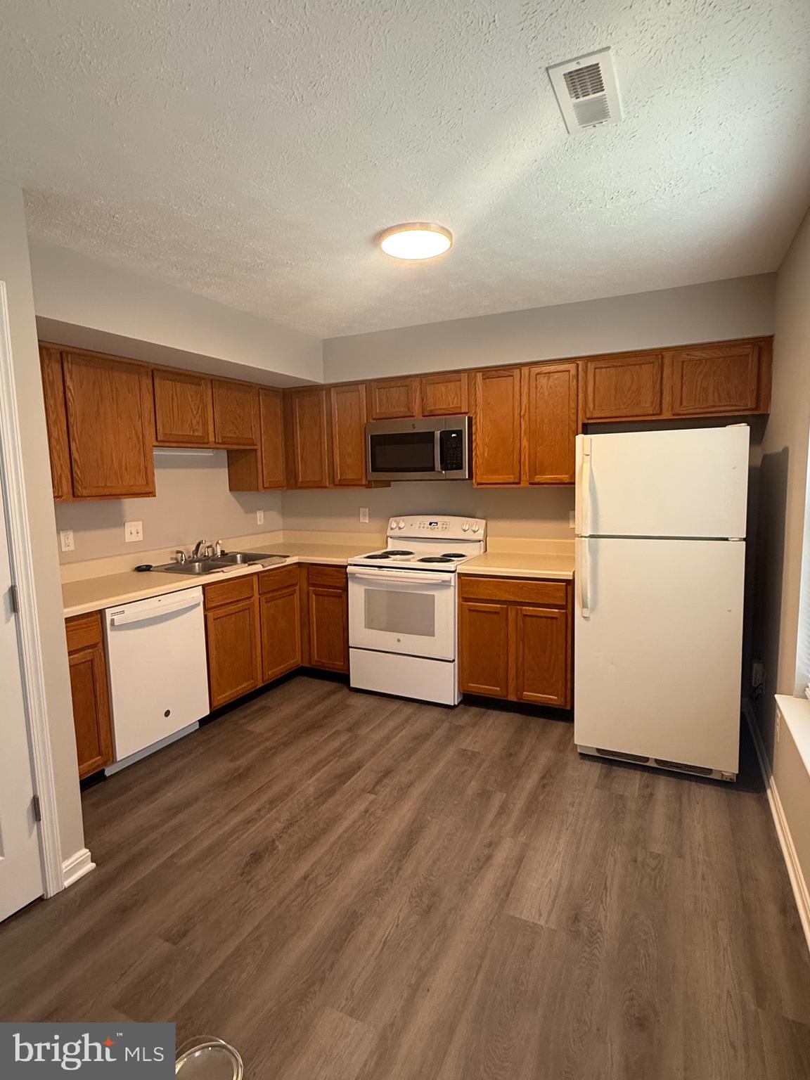 STEPHENS RIDGE - Residential Lease