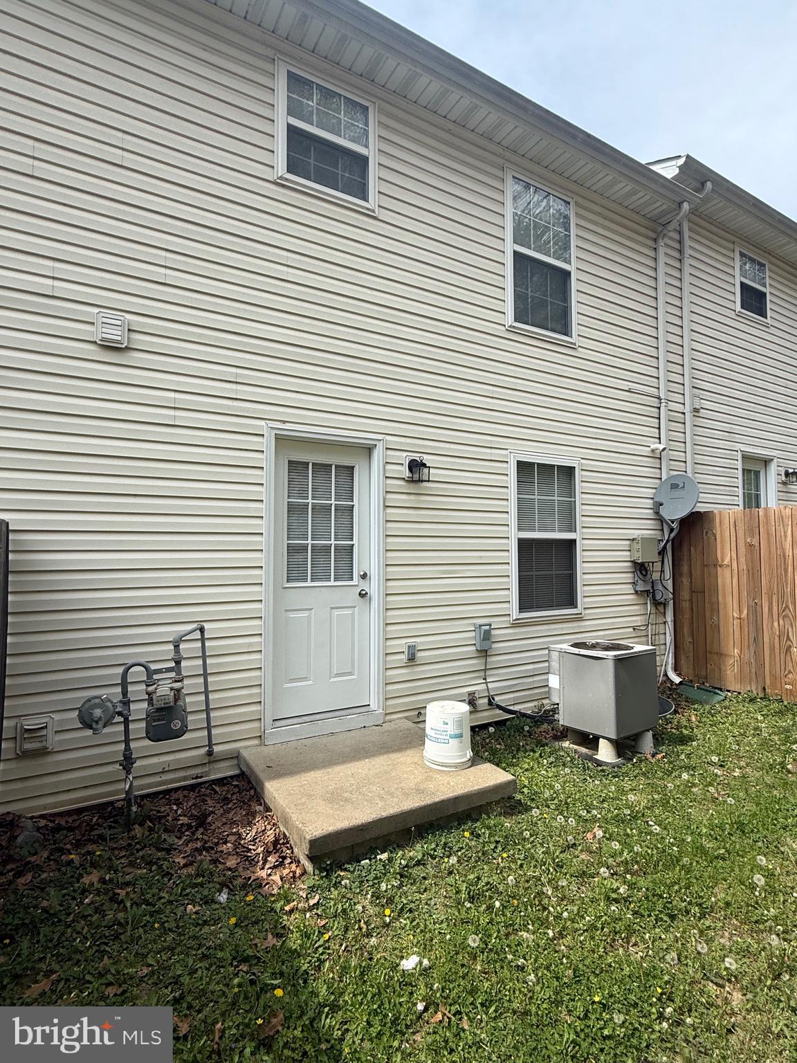 STEPHENS RIDGE - Residential Lease