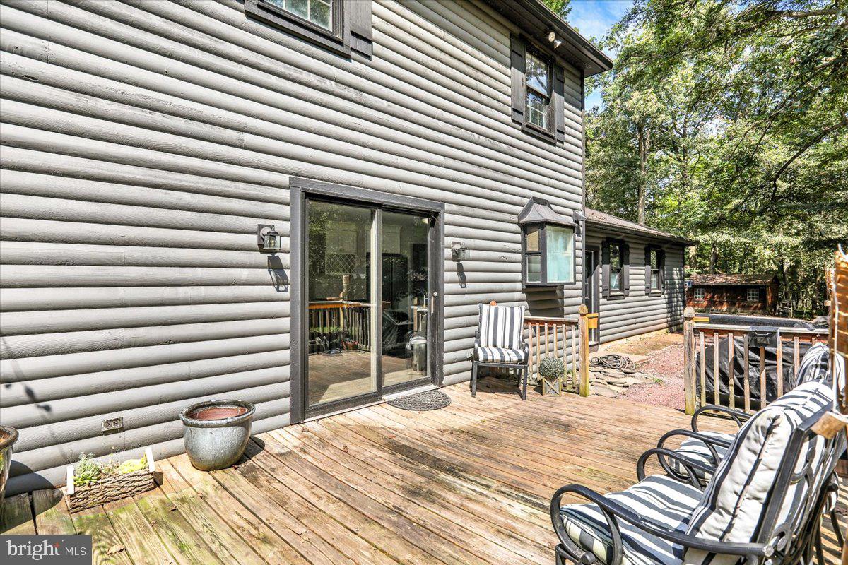 MOUNTAINEER VILLAG - Residential