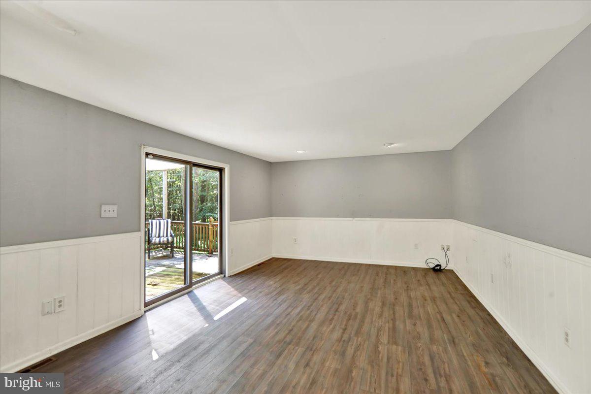 MOUNTAINEER VILLAG - Residential